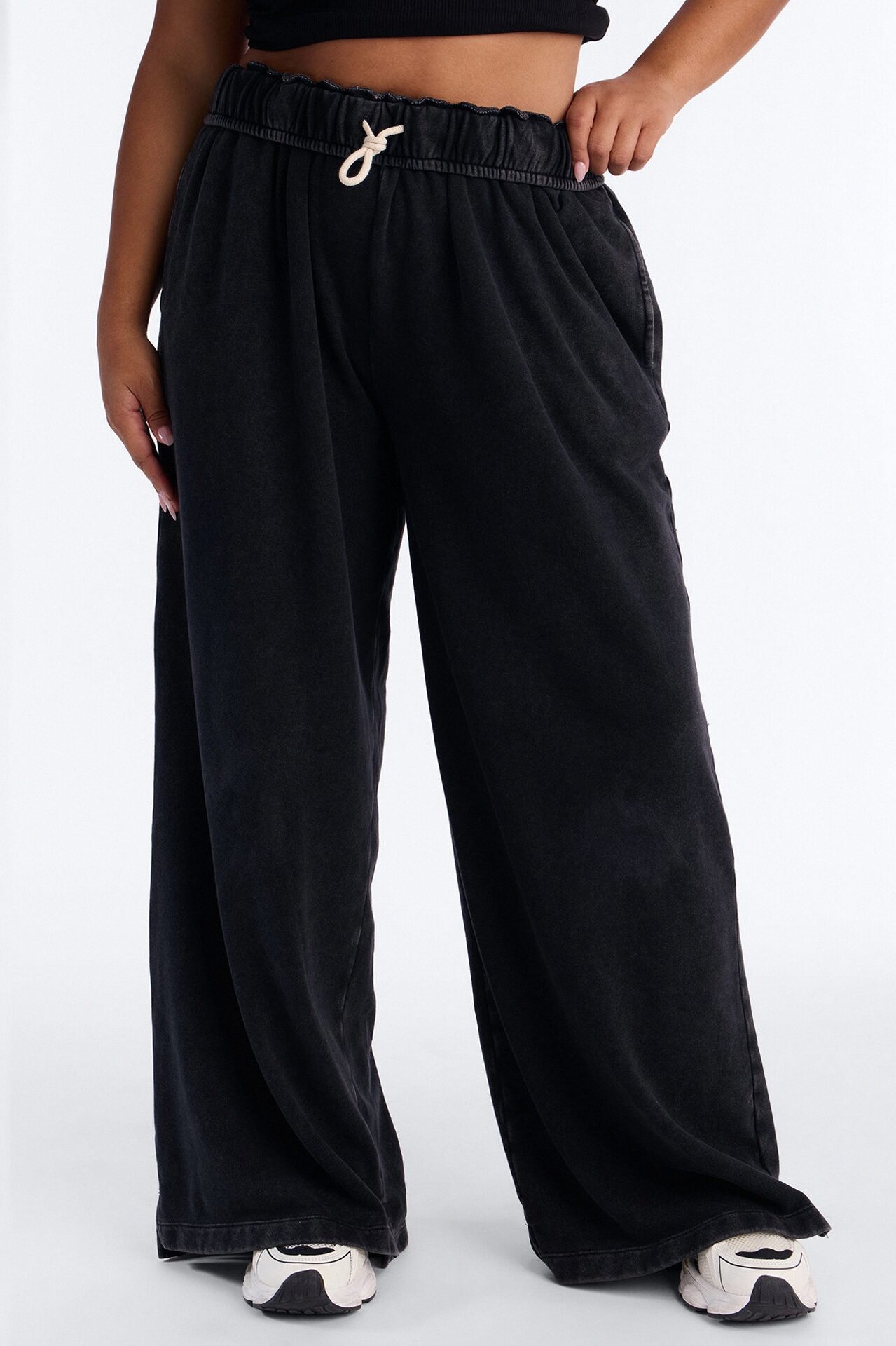 Sophia French Terry Foldover Waist Washed Sweatpant - Black