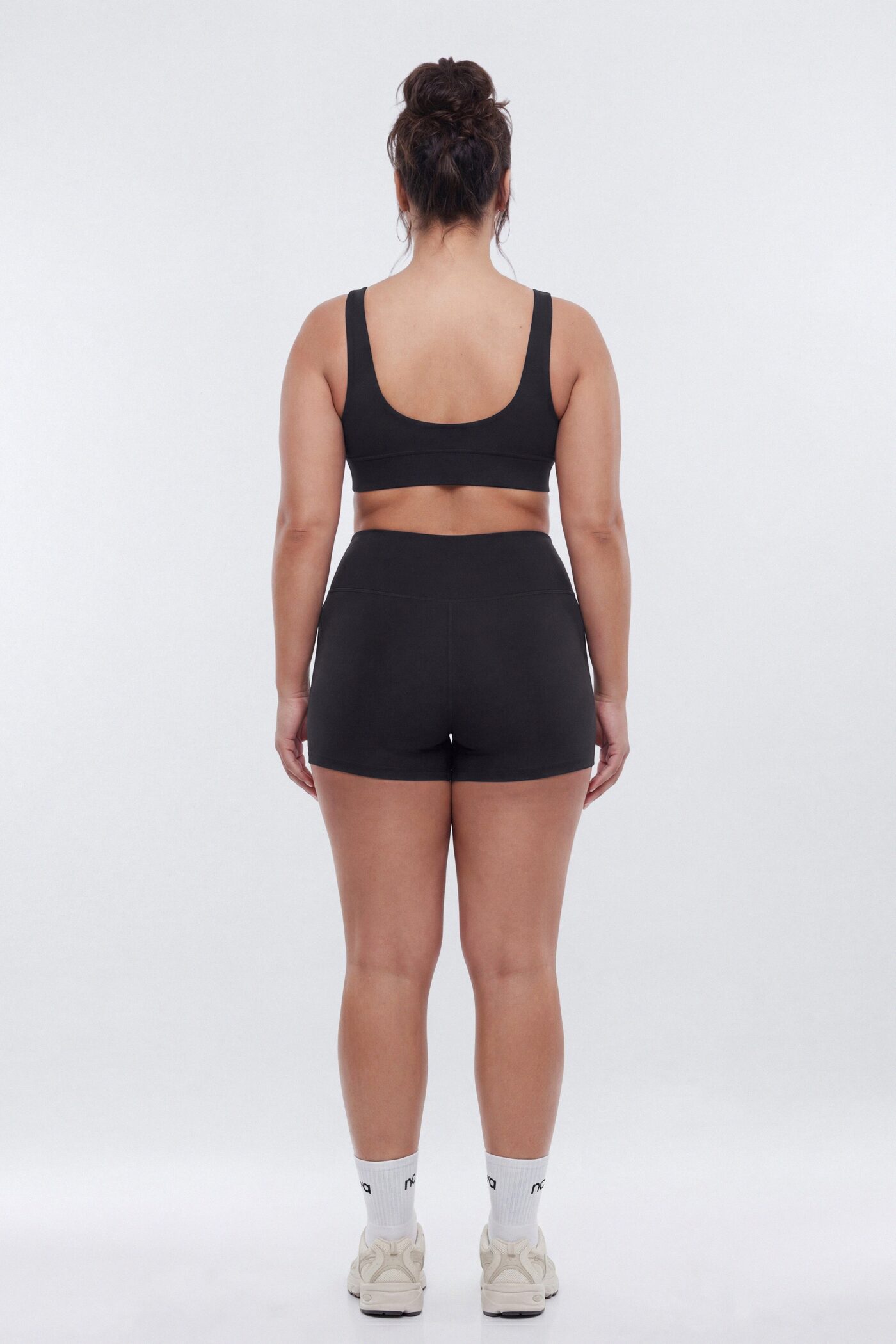 AirSculpt™ V Neck Sports Bra - Black