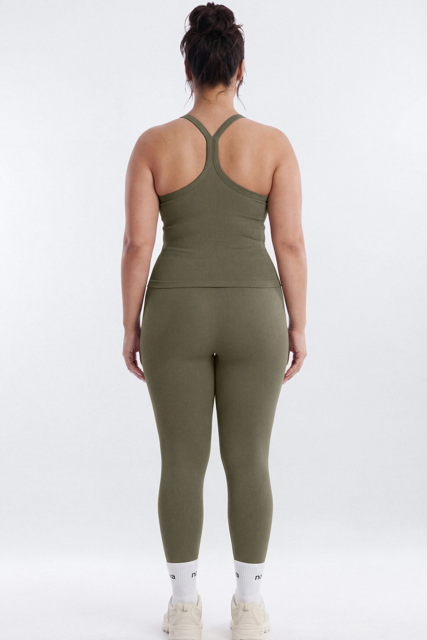 SeamlessLift™ Y Back Sports Top - Moss