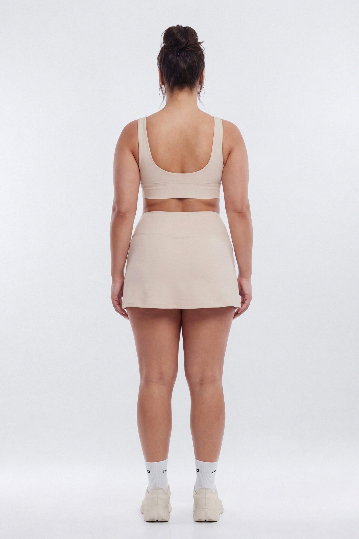 AirSculpt™ V Neck Sports Bra - Oat Milk