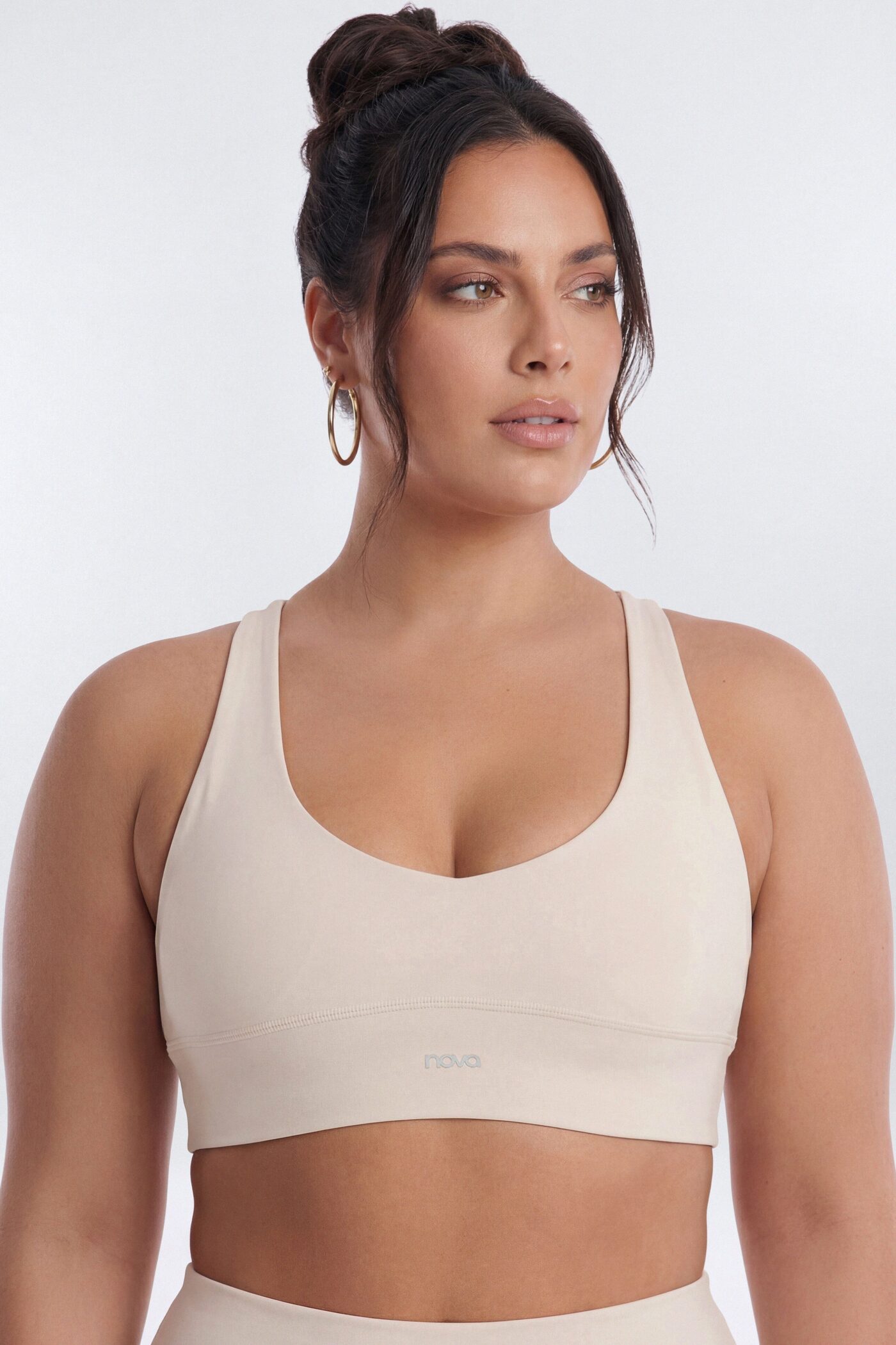 AirSculpt™ V Neck Sports Bra - Oat Milk