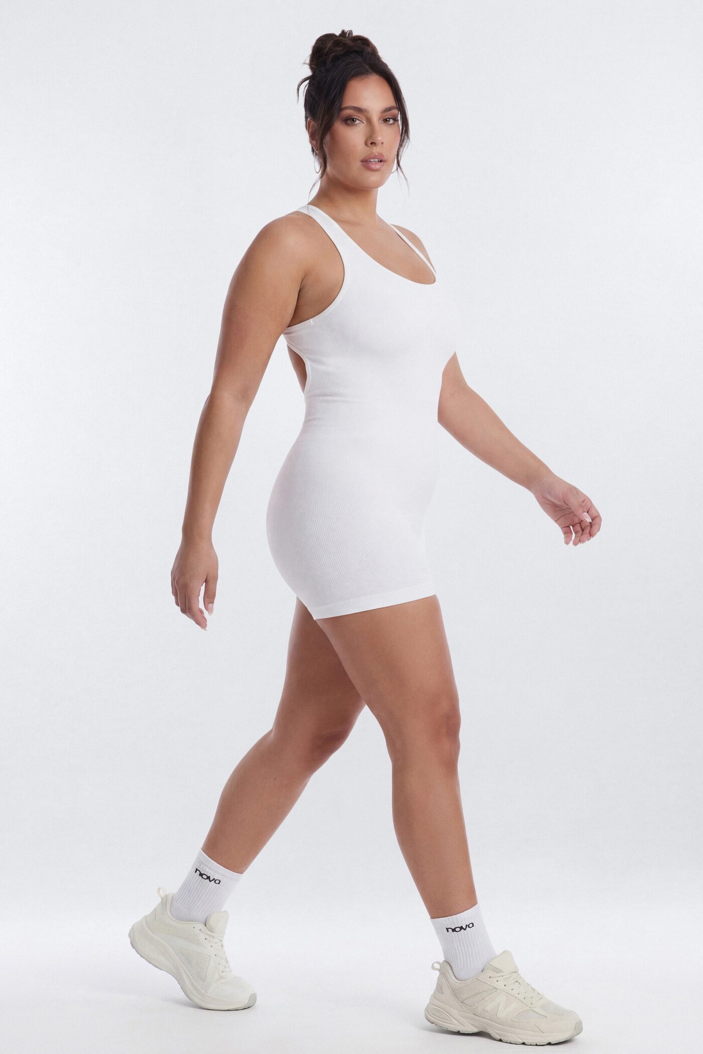 SeamlessLift™ 3″ Back Cut Out Romper - Bright White