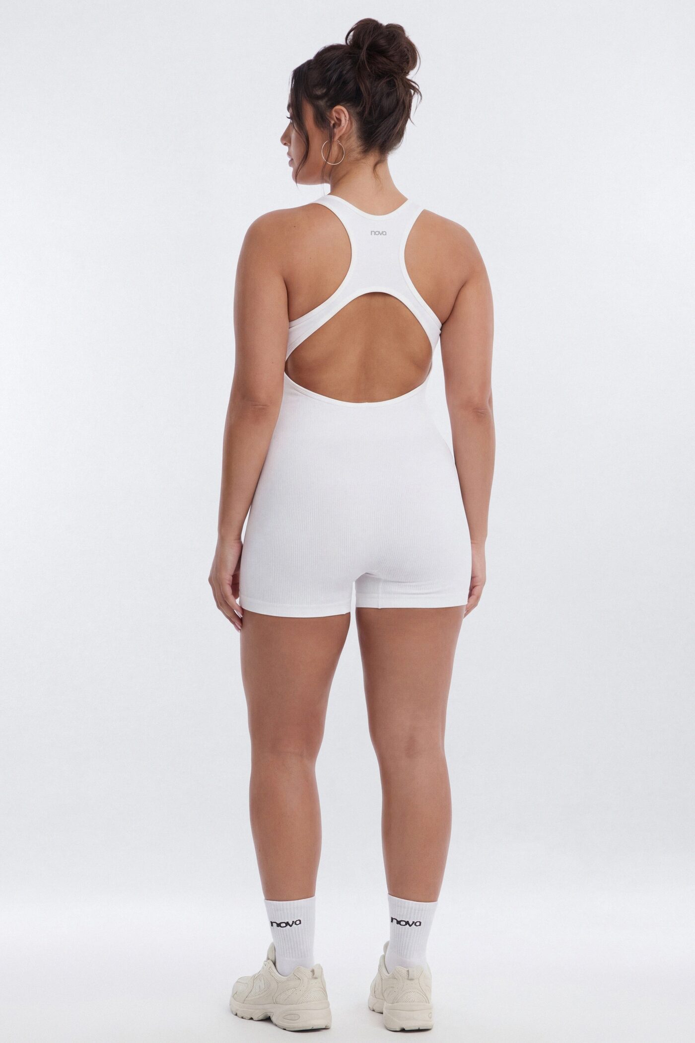 SeamlessLift™ 3″ Back Cut Out Romper - Bright White
