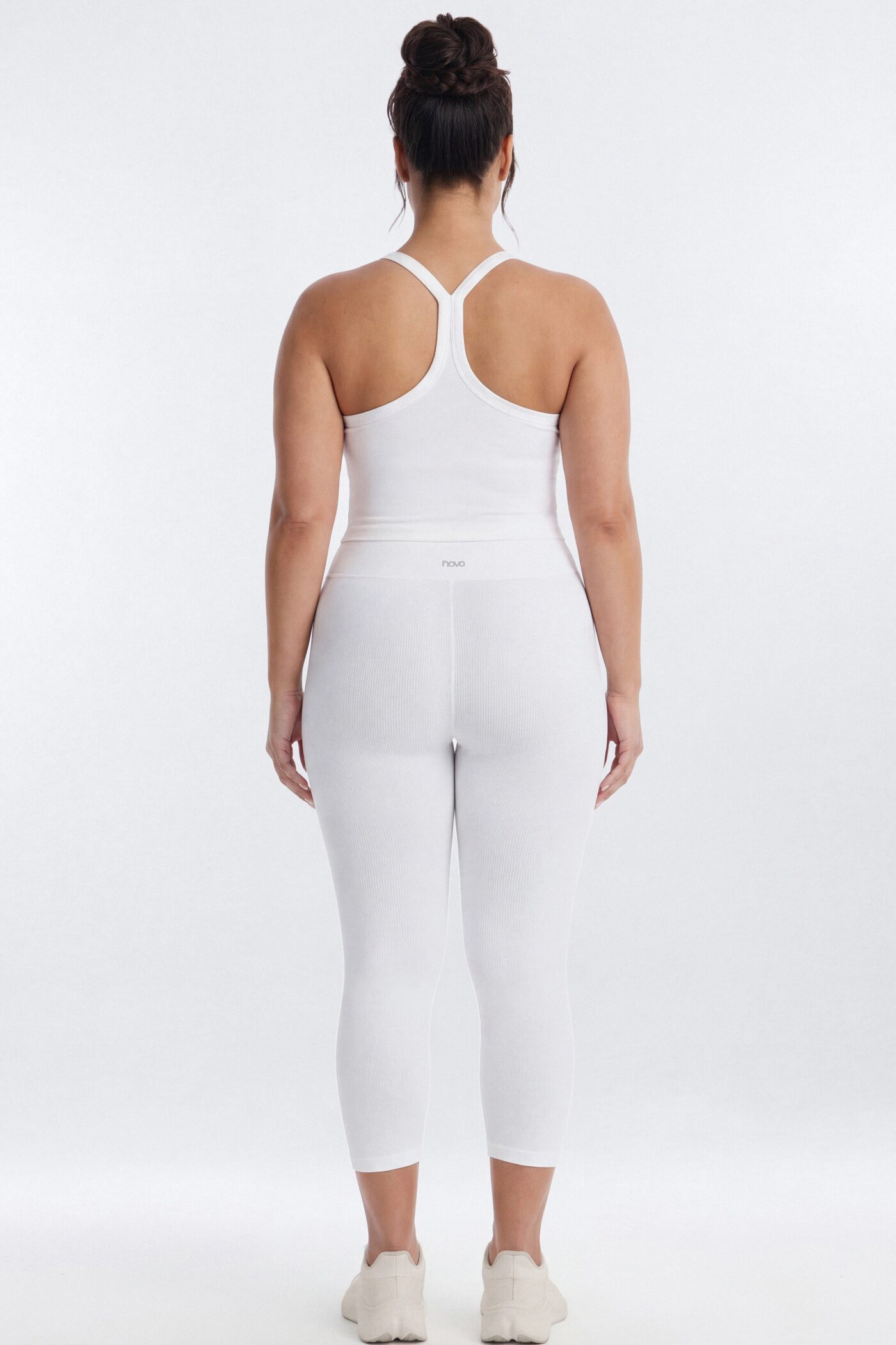 SeamlessLift™ Y Back Sports Top - Bright White