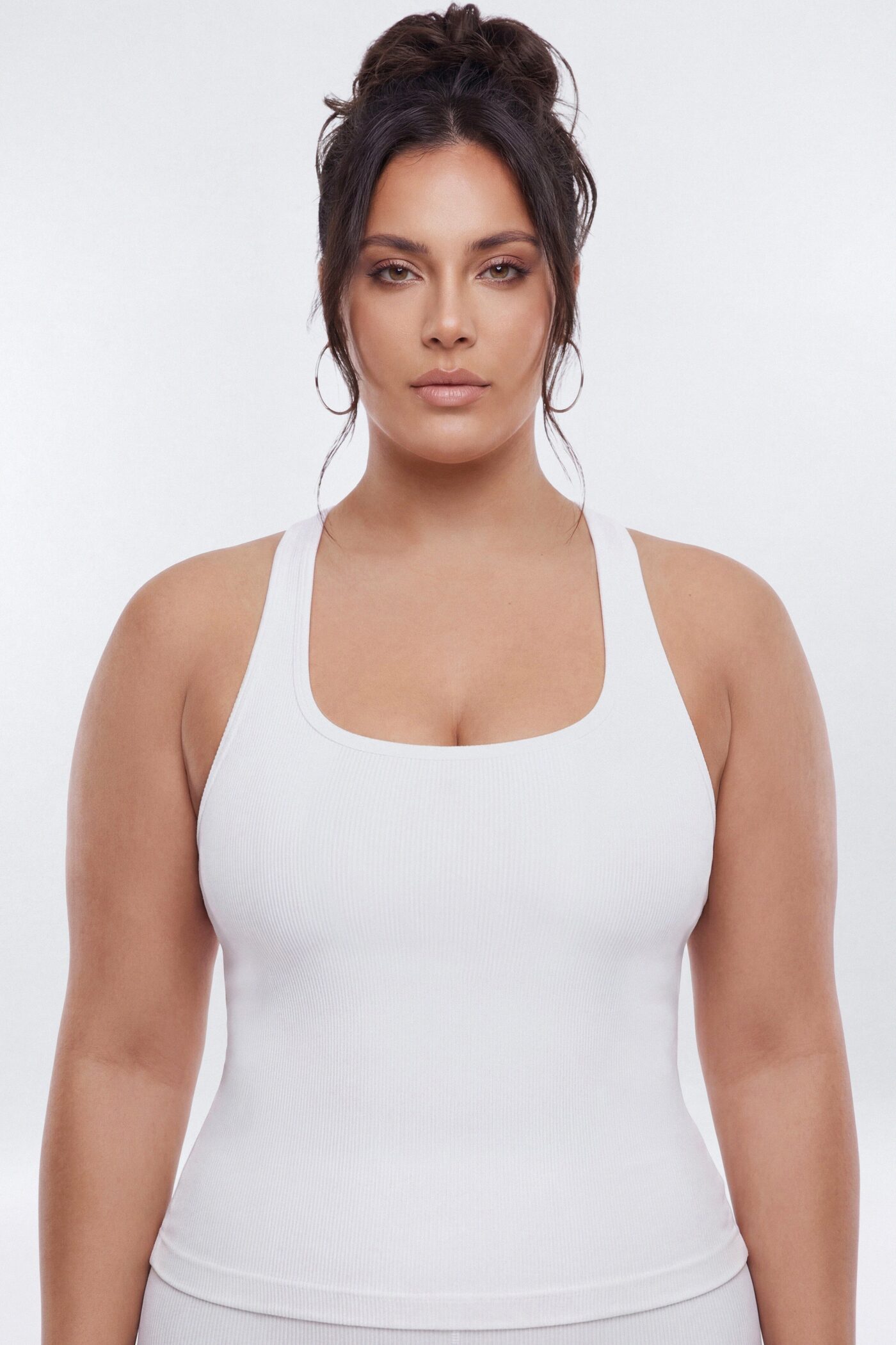 SeamlessLift™ Scoop Neck Racerback Active Tank - Bright White