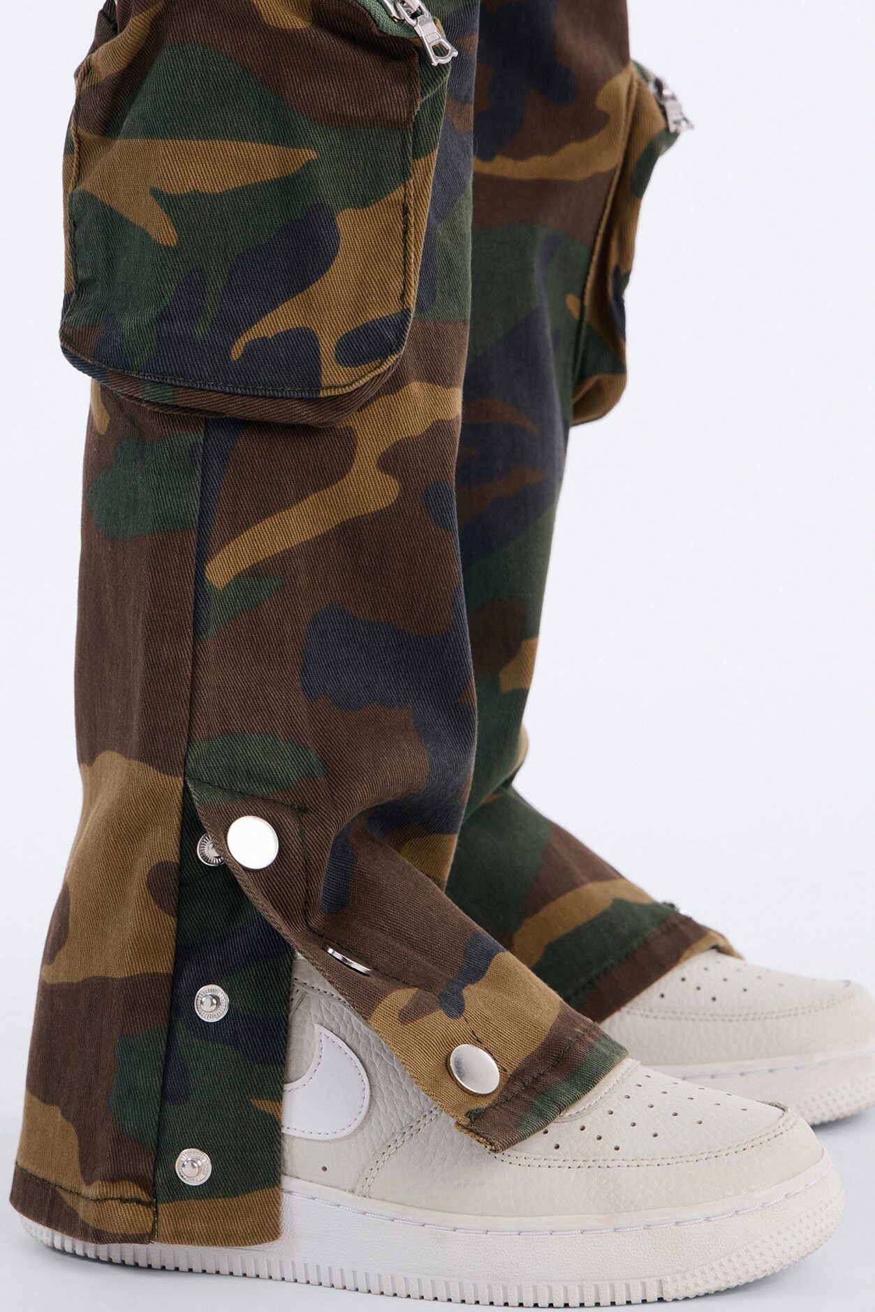Mini Round Up Stacked Skinny Flare Pants - Camouflage