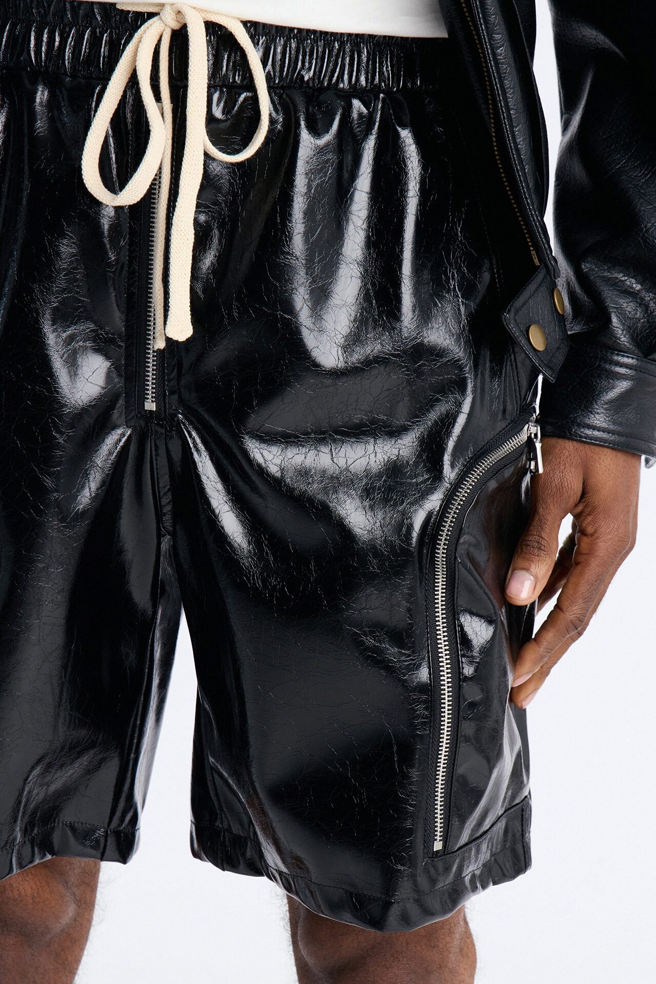 Relaxed Concordia Faux Leather Short - Black
