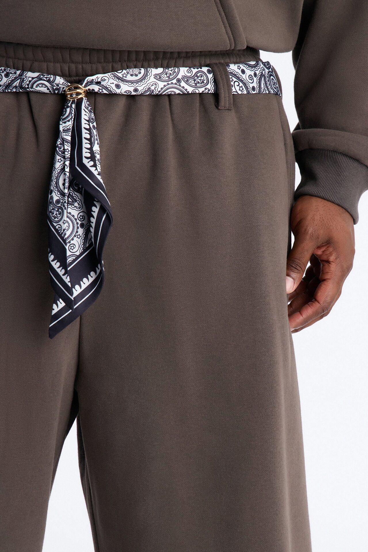 Baggy Bandana Scarf Duo Sweatshort - Brown