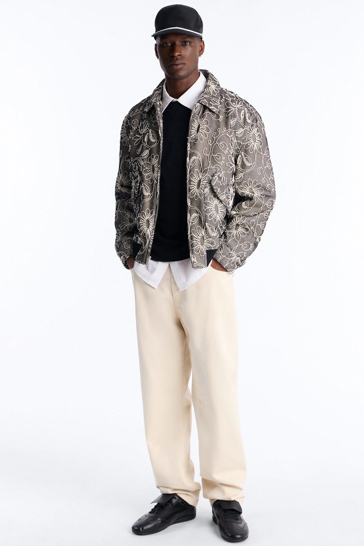 Textured Paradise Thread Zip Jacket - Black