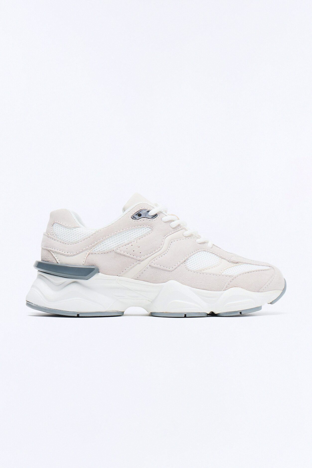 Hayden Lace Up Sneakers - White/combo