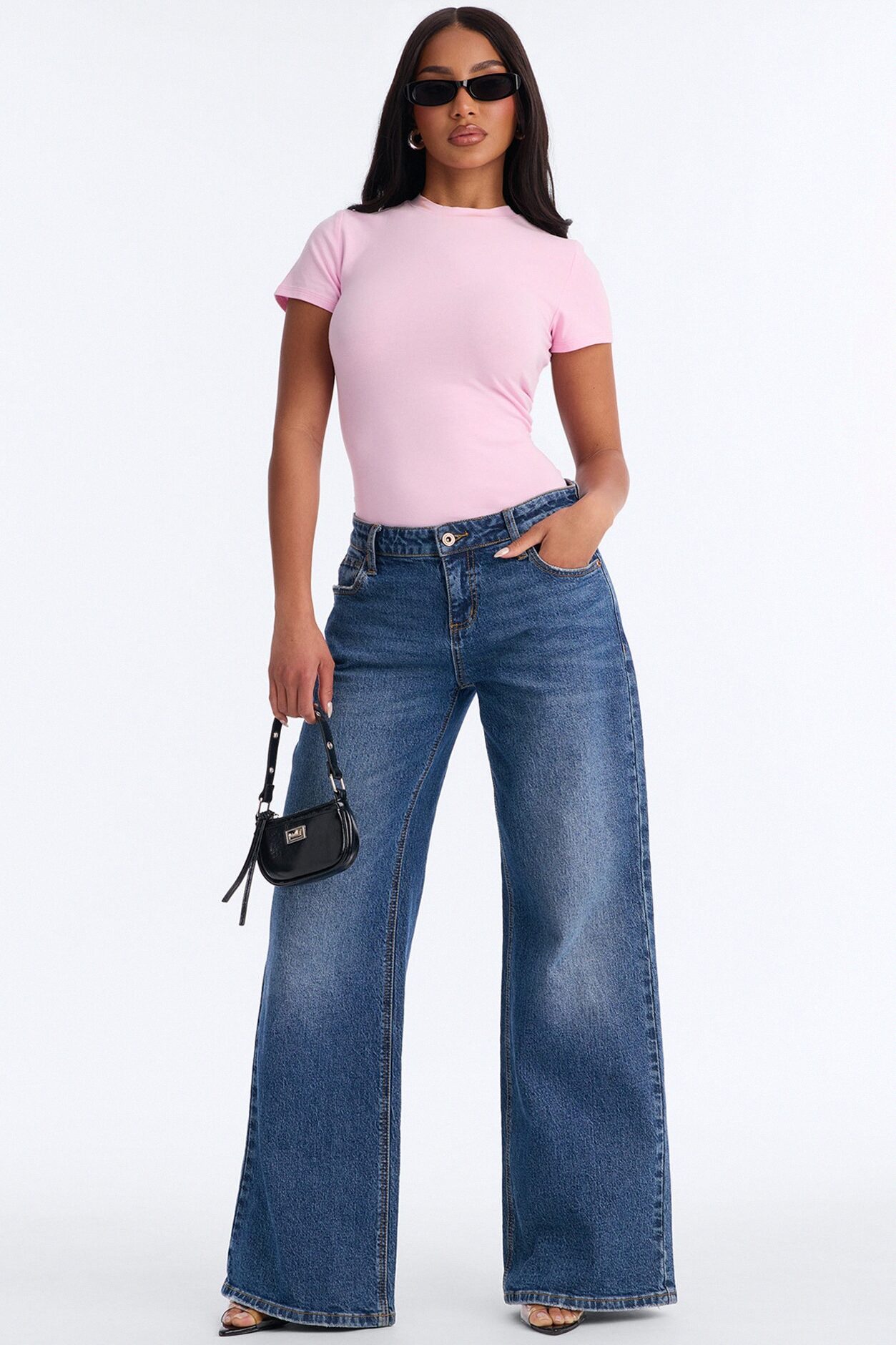 Camilla Classic Fit Crew Neck Tee - Light Pink