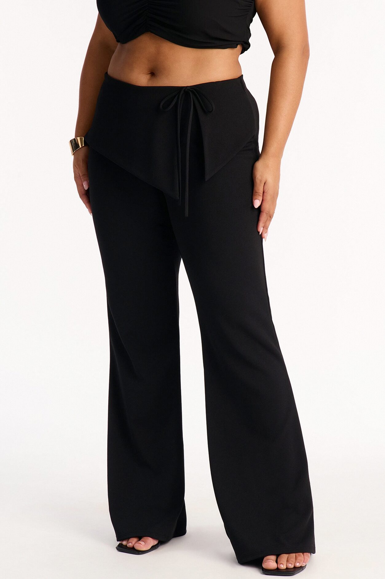 Kaia Low Rise Flare Pant 33″ - Black