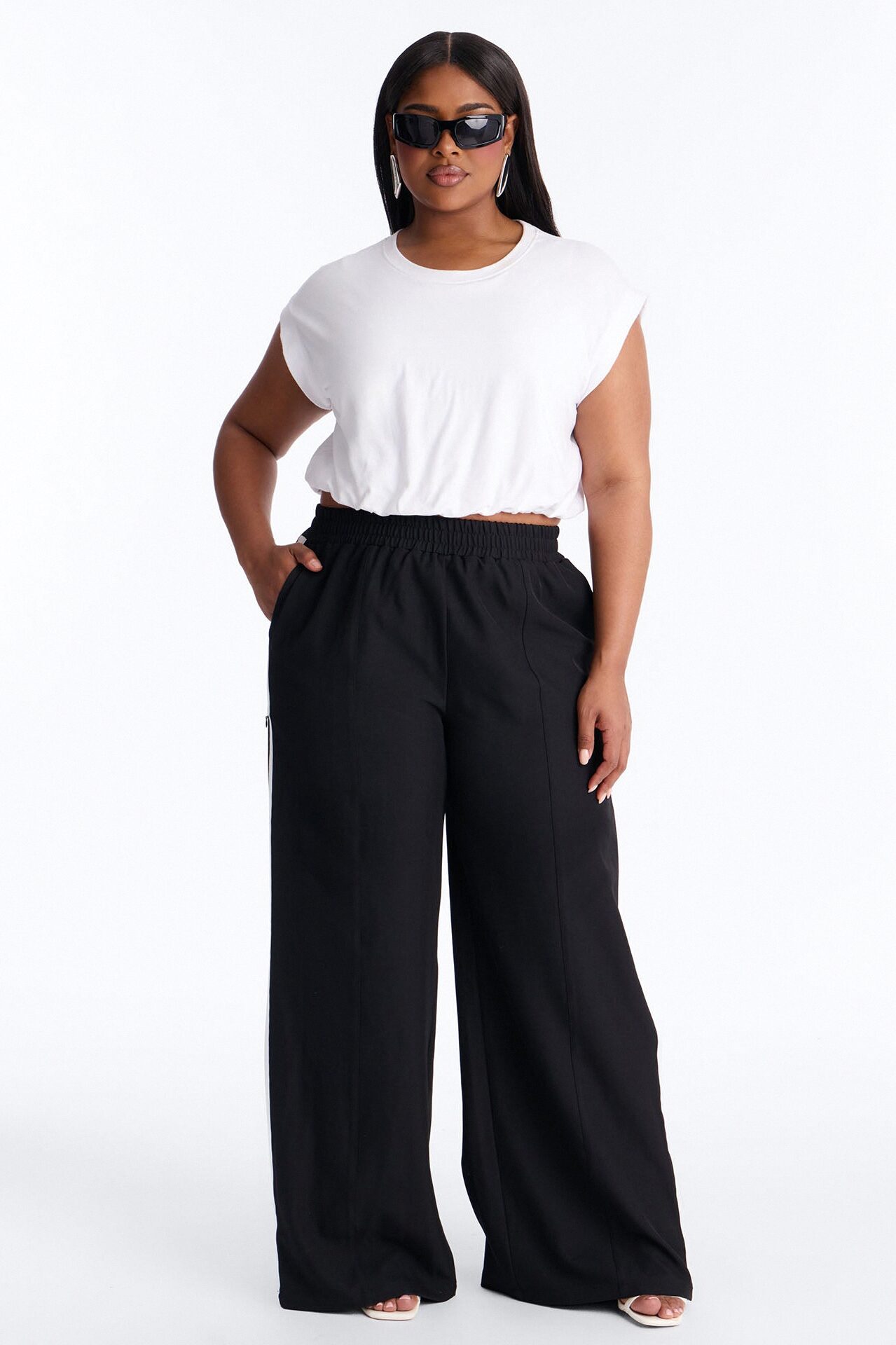 Charlotte Mid Rise Athletic Stripe Wide Leg Pant 33″ - Black/combo