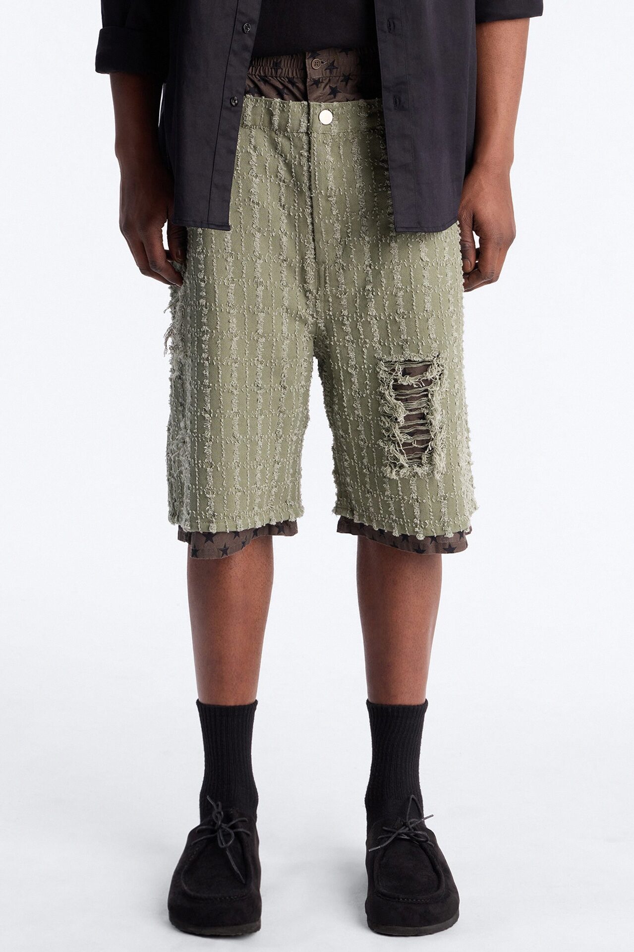 Baggy Double Waisted Stars And Distressed Short - Olive