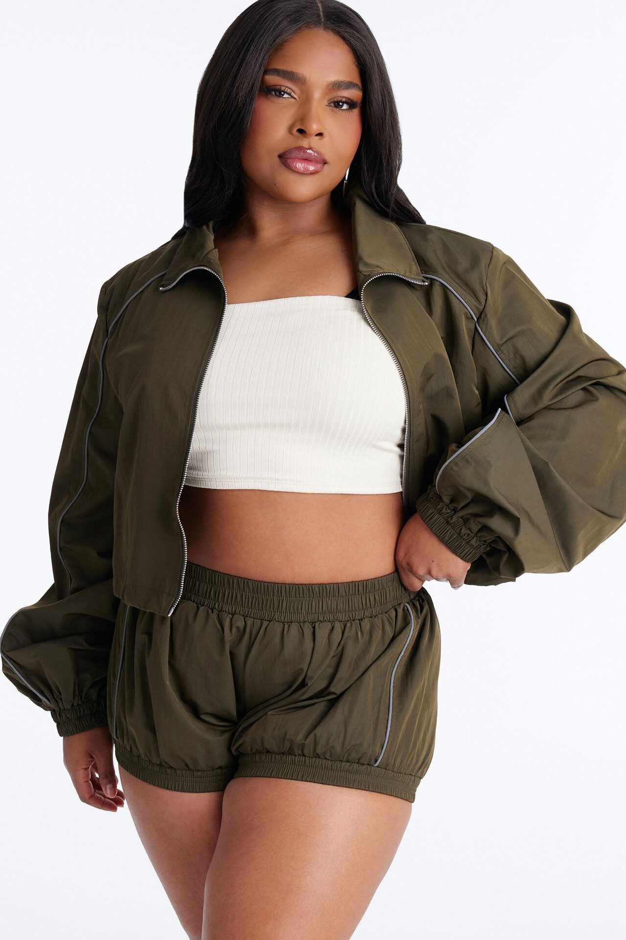 Make A Move Windbreaker Cropped Funnel Neck Jacket - Olive