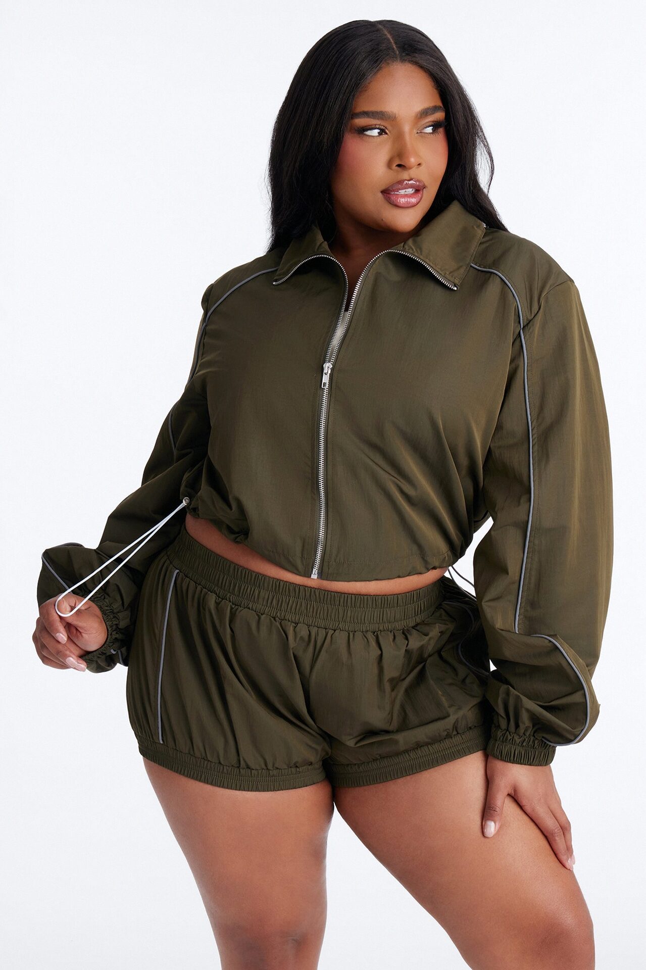 Make A Move Windbreaker Cropped Funnel Neck Jacket - Olive