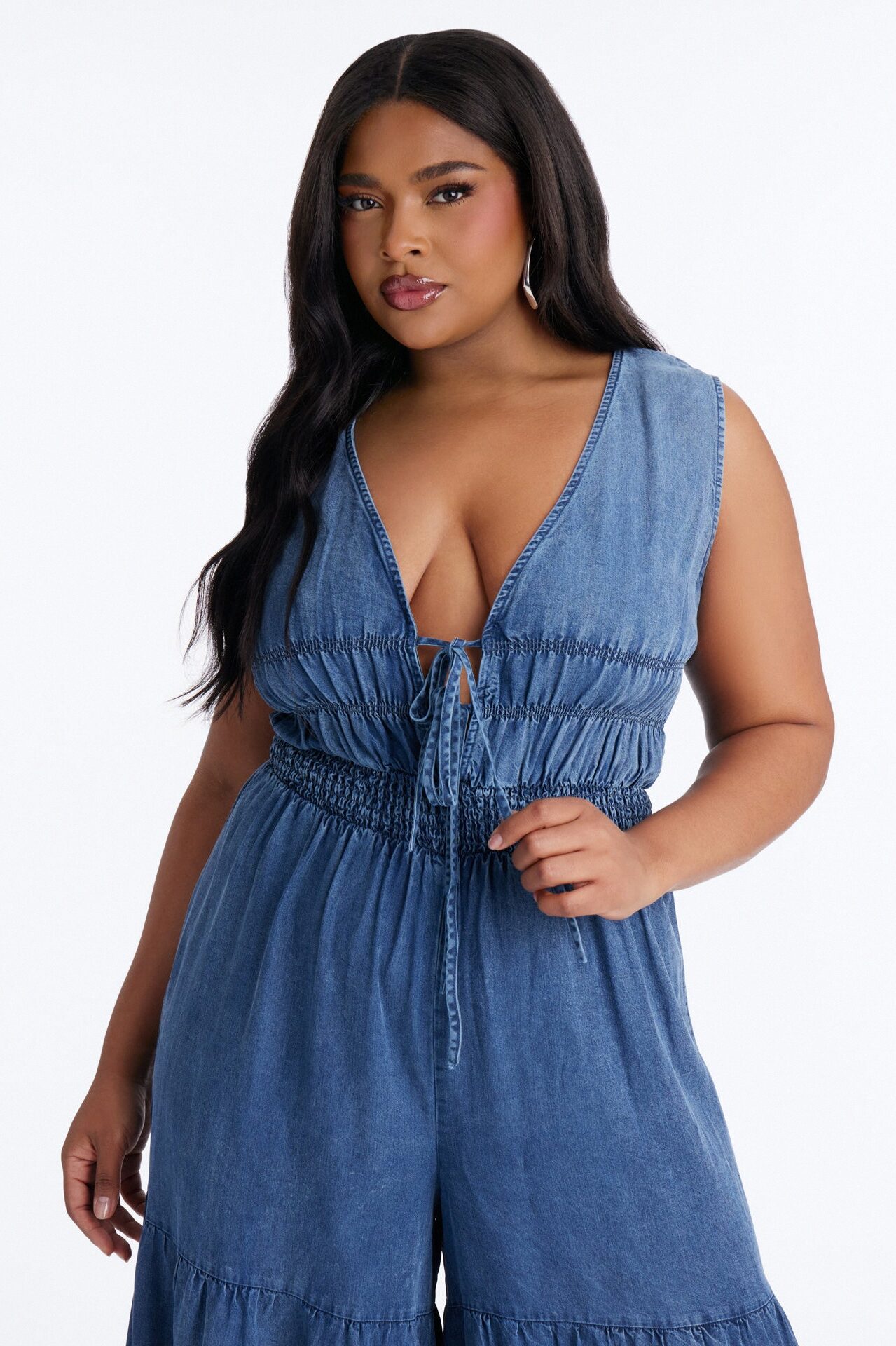 Hazel Plunge Neck Denim Jumpsuit - Light Wash