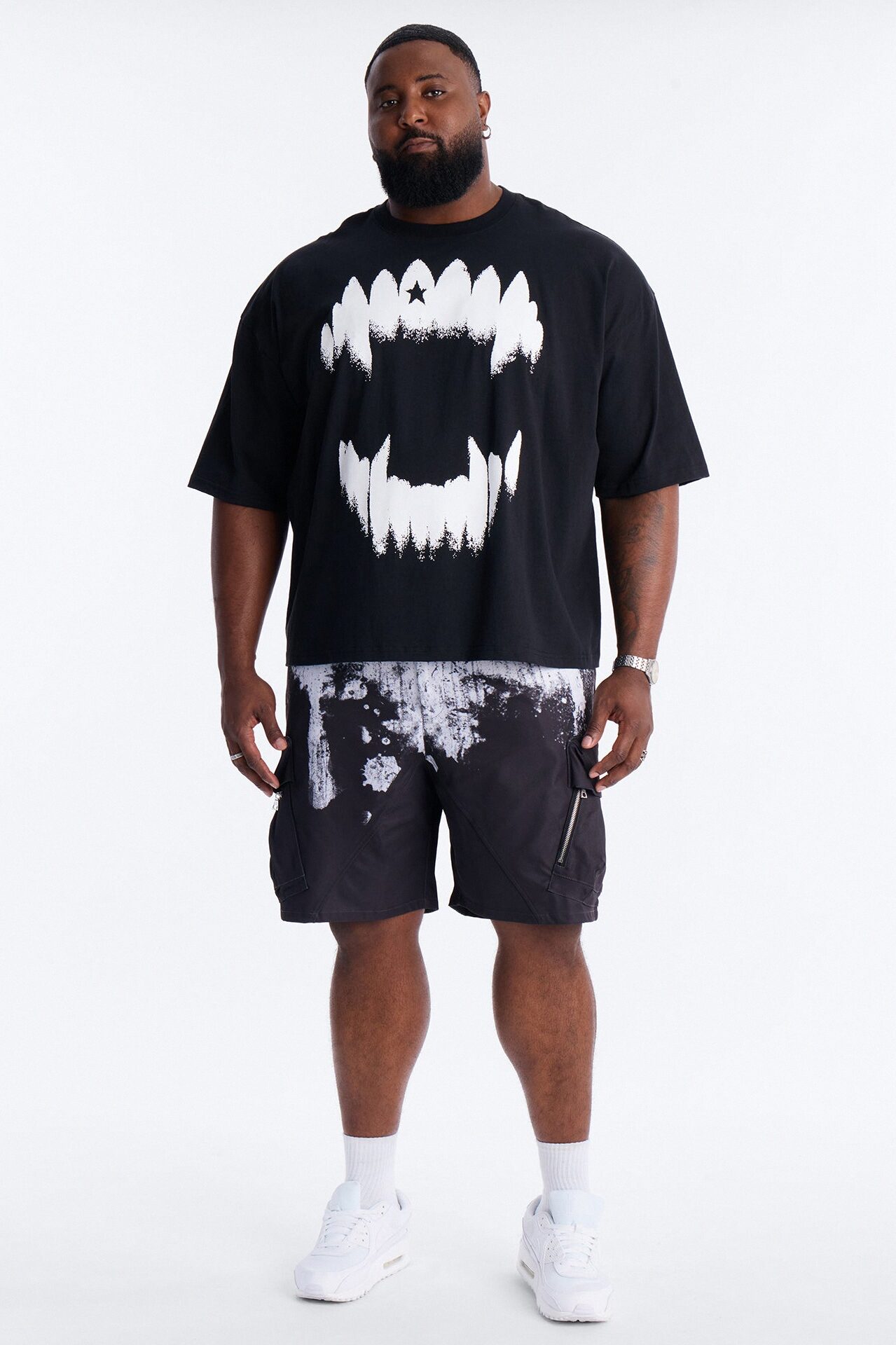 Relaxed Traveling Artist Short - Black/White