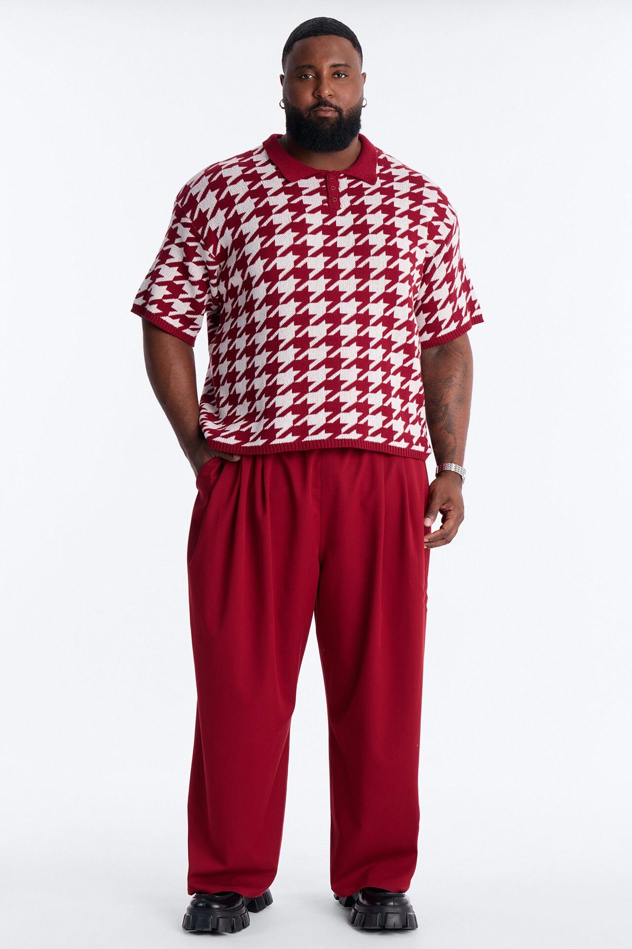 Houndstooth Short Sleeve Knitted Polo - Burgundy