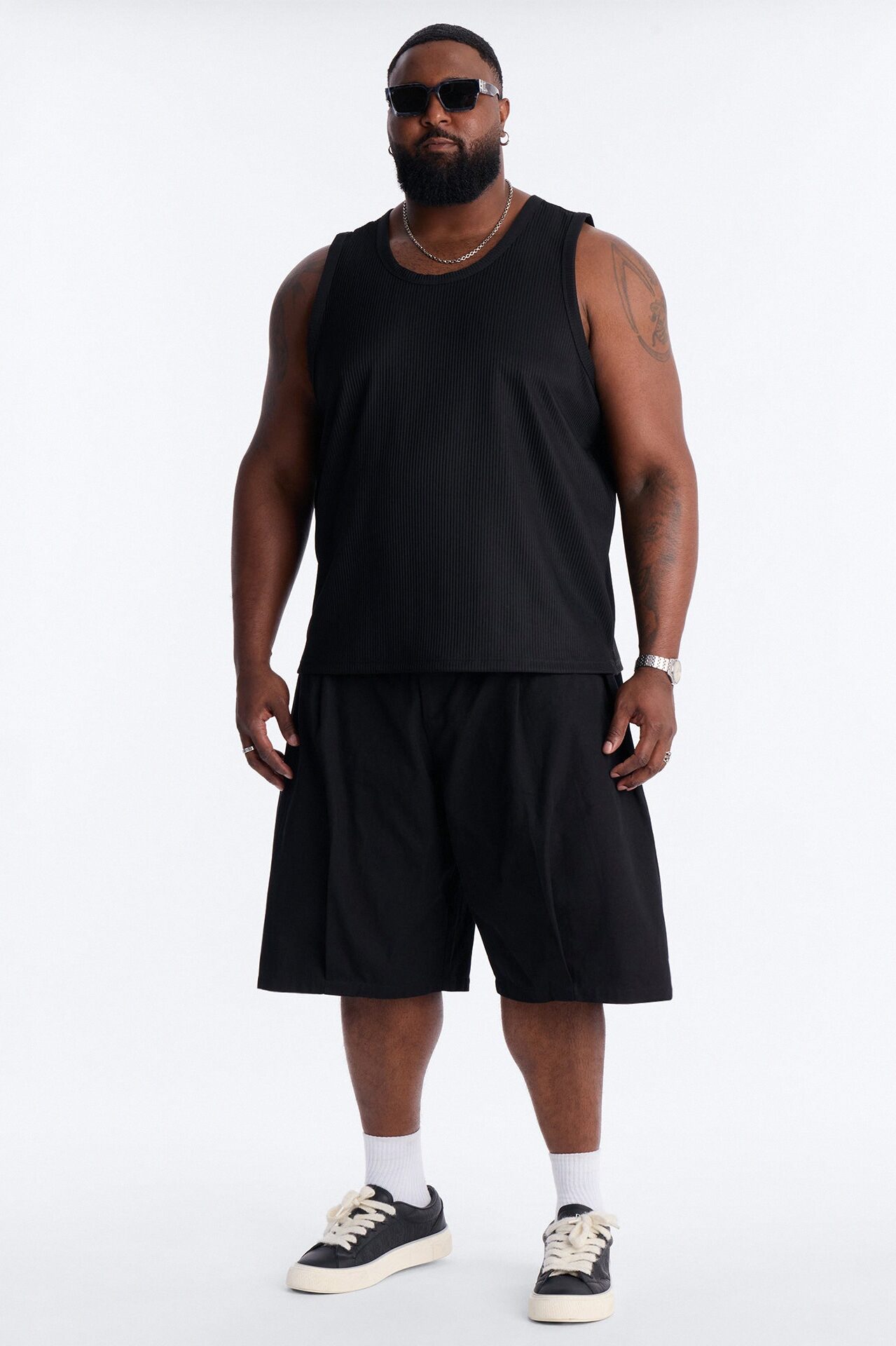 Show Up Tank Top - Black
