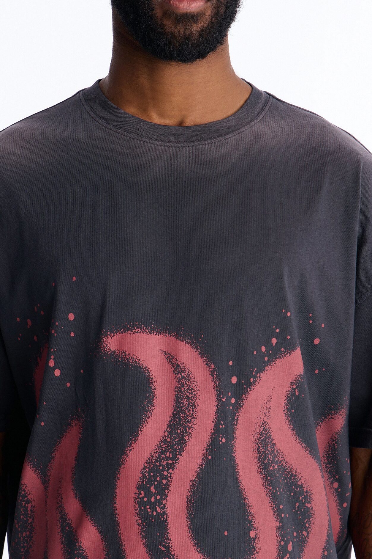 Flaming Outline Short Sleeve Tee - Black