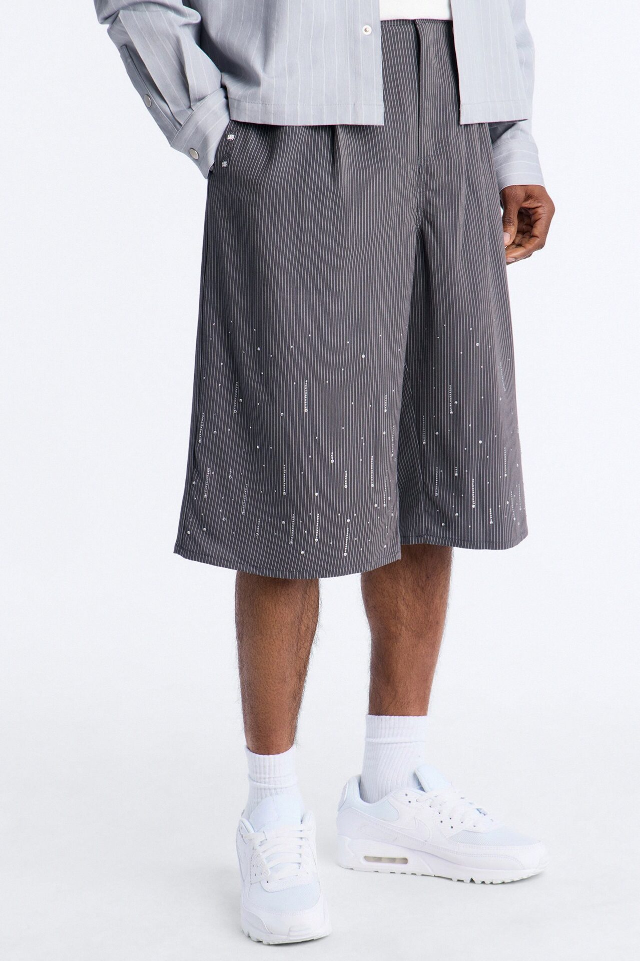 Baggy Center Stage Embellished Short - Grey