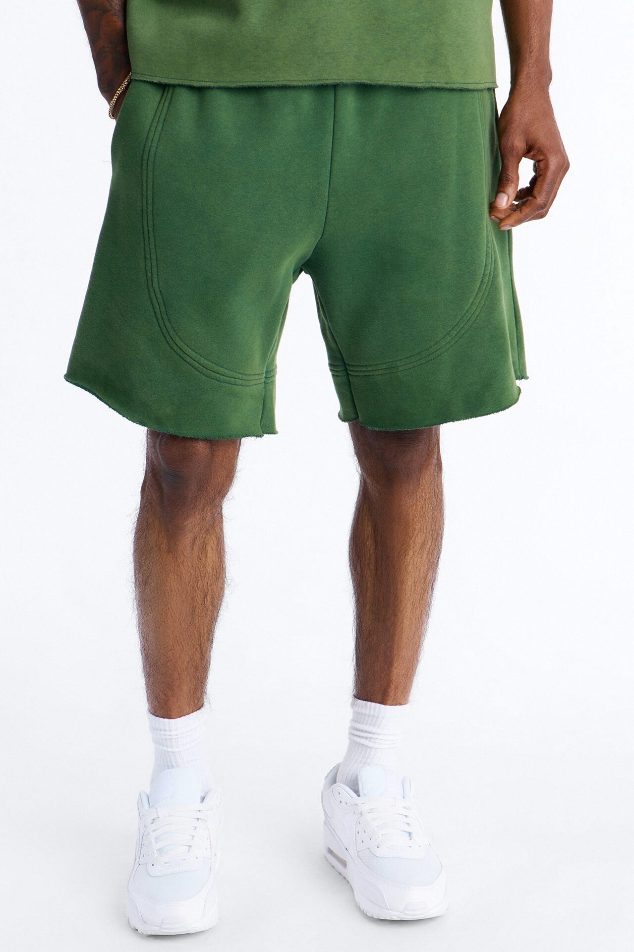 Washed Raw Edge Baggy Sweatshort - Green