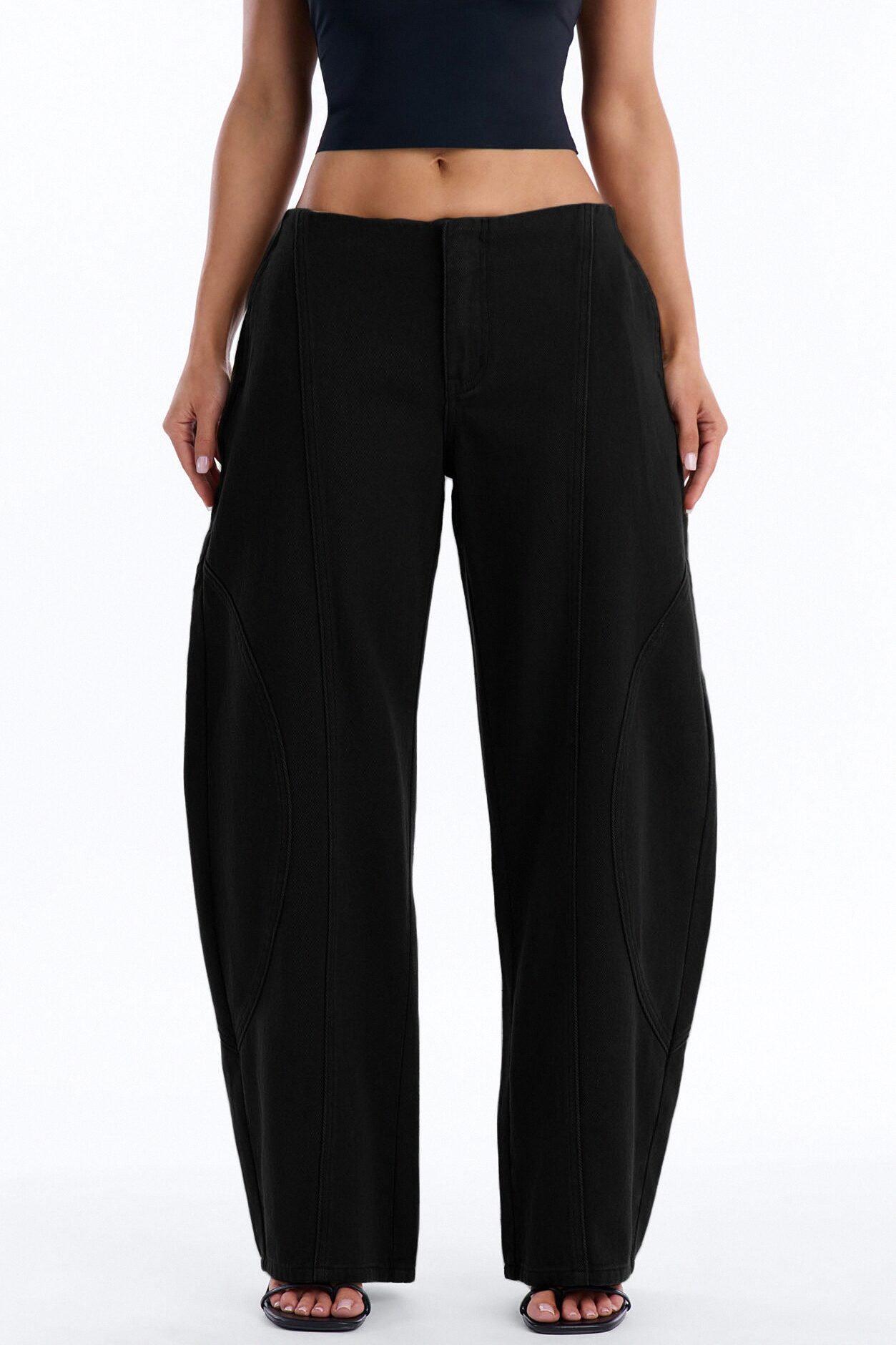 Maliah Low Rise Twill Barrel Leg Pants - Black