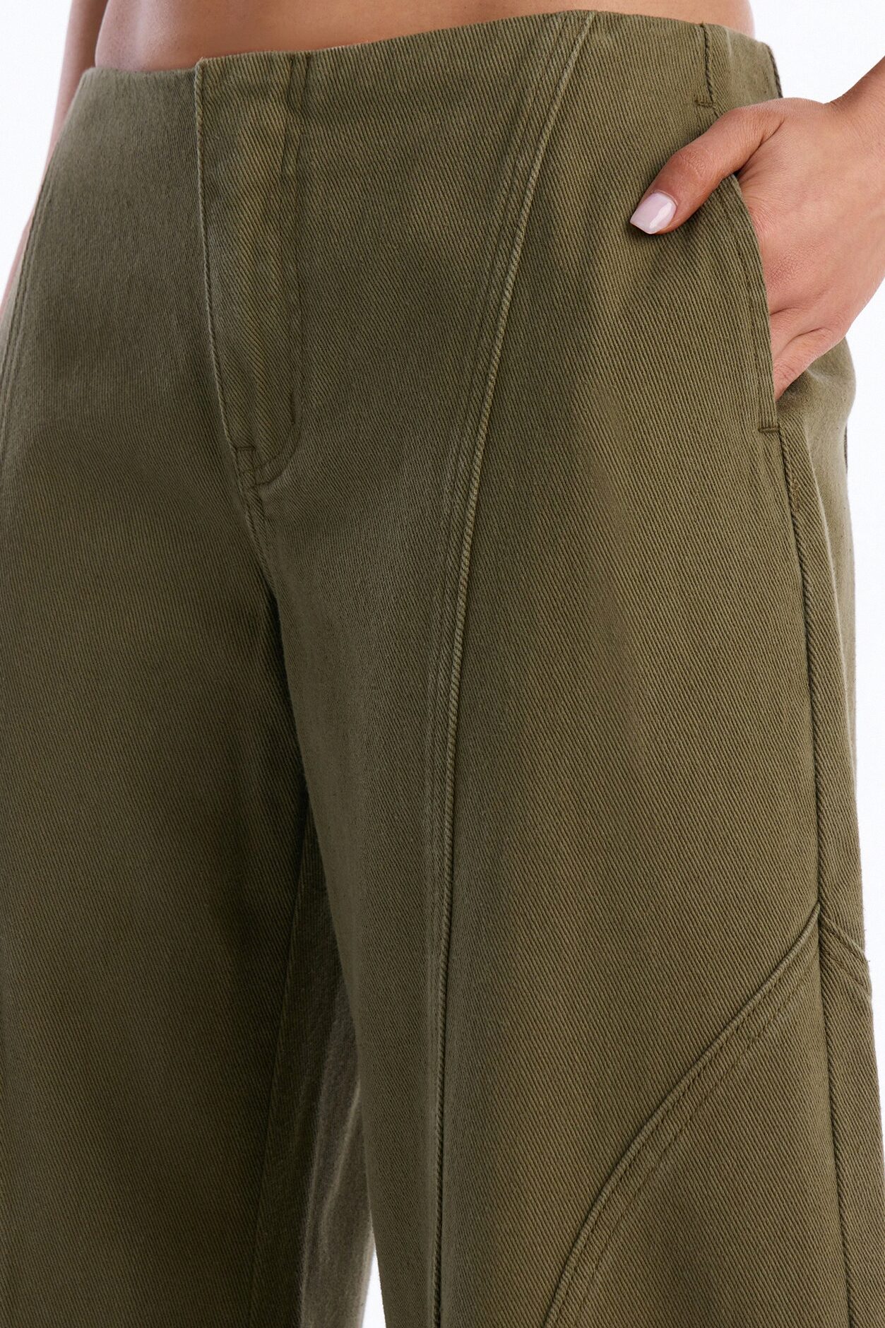 Maliah Low Rise Twill Barrel Leg Pants - Military Green