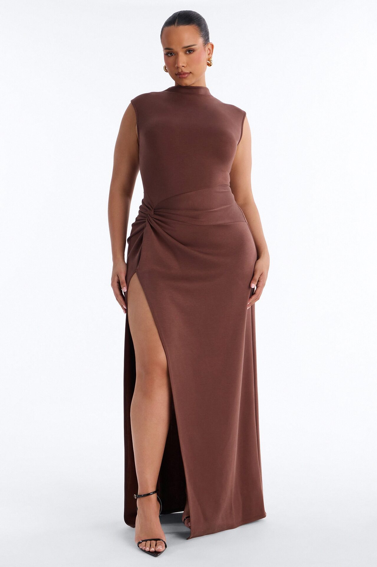 Vivi Twist Maxi Dress - Chocolate