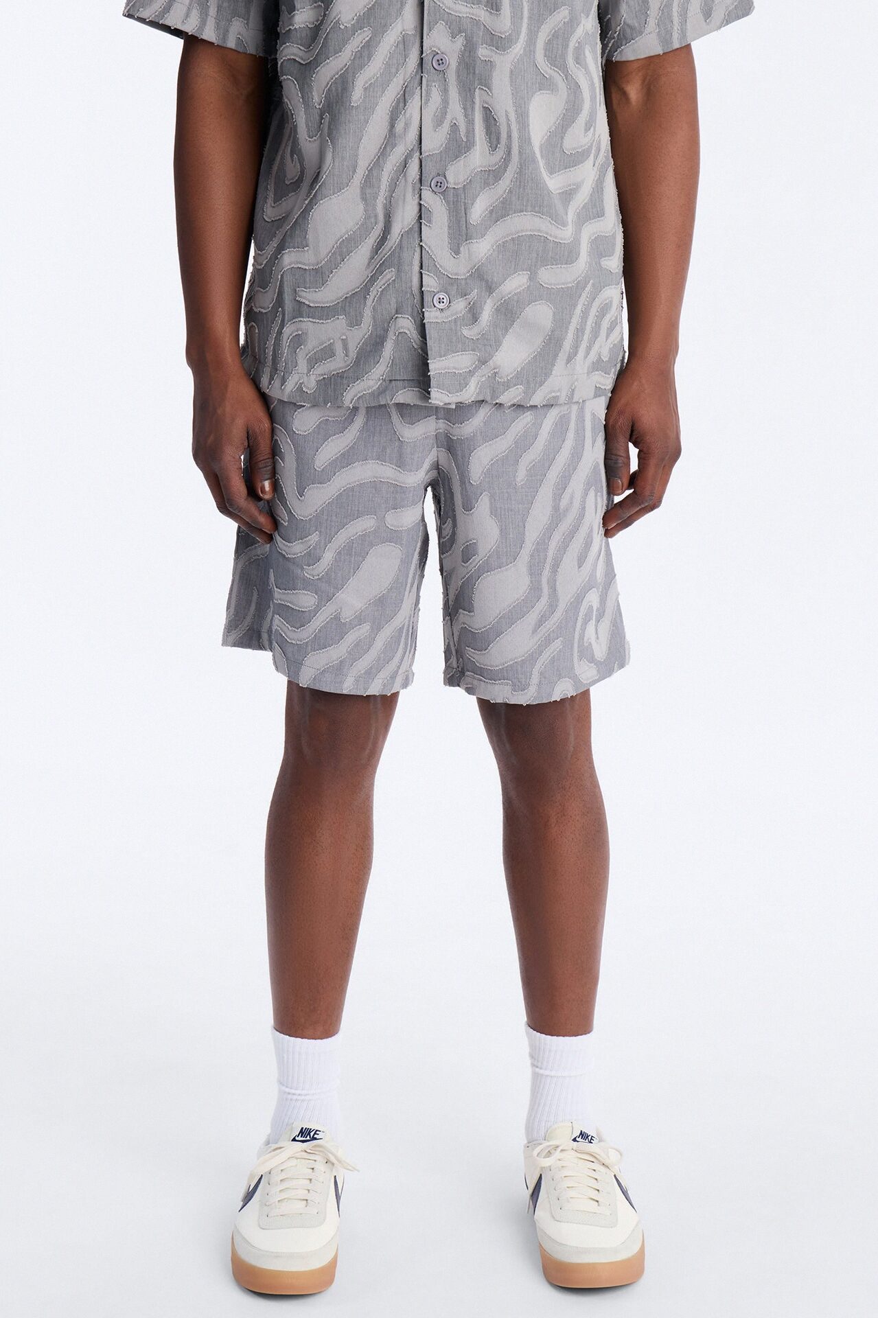 Relaxed Midnight Wave Short - Grey