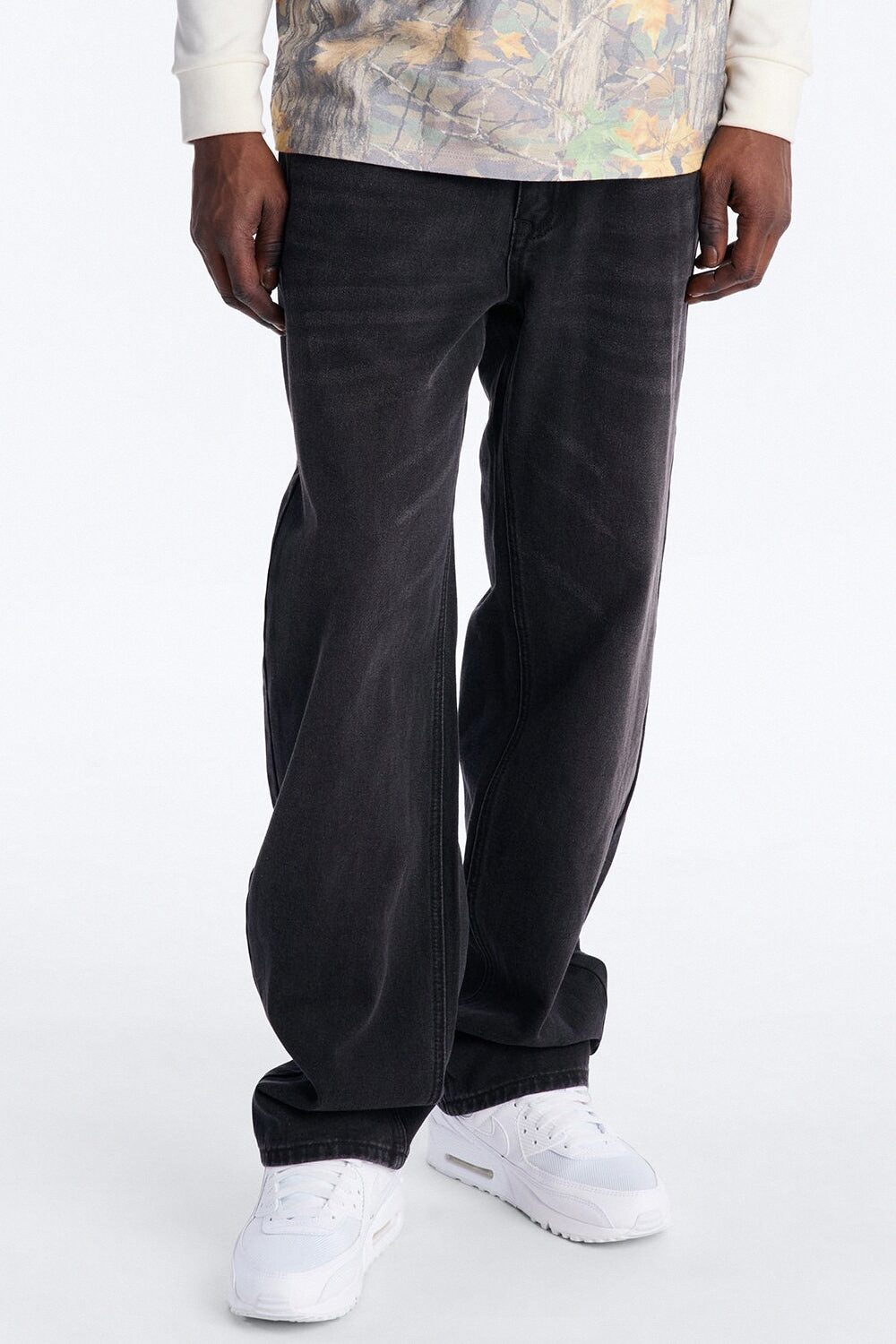 Essential Straight Rigid Jean - Black Wash