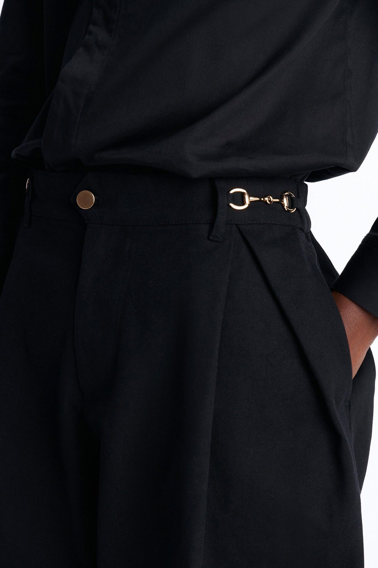 Baggy Pleated Milano Short - Black