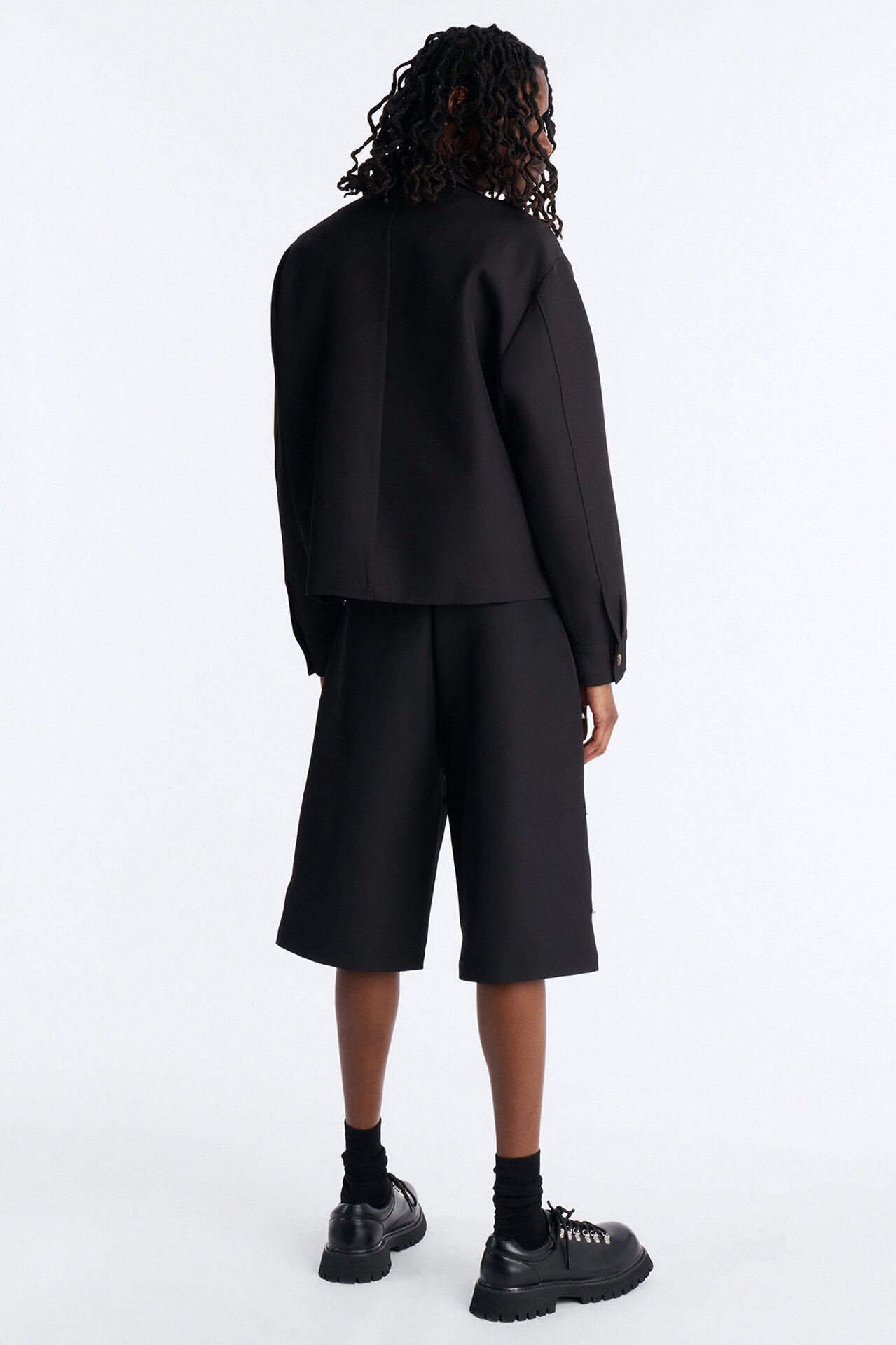 Baggy Vie Clasp Short - Black