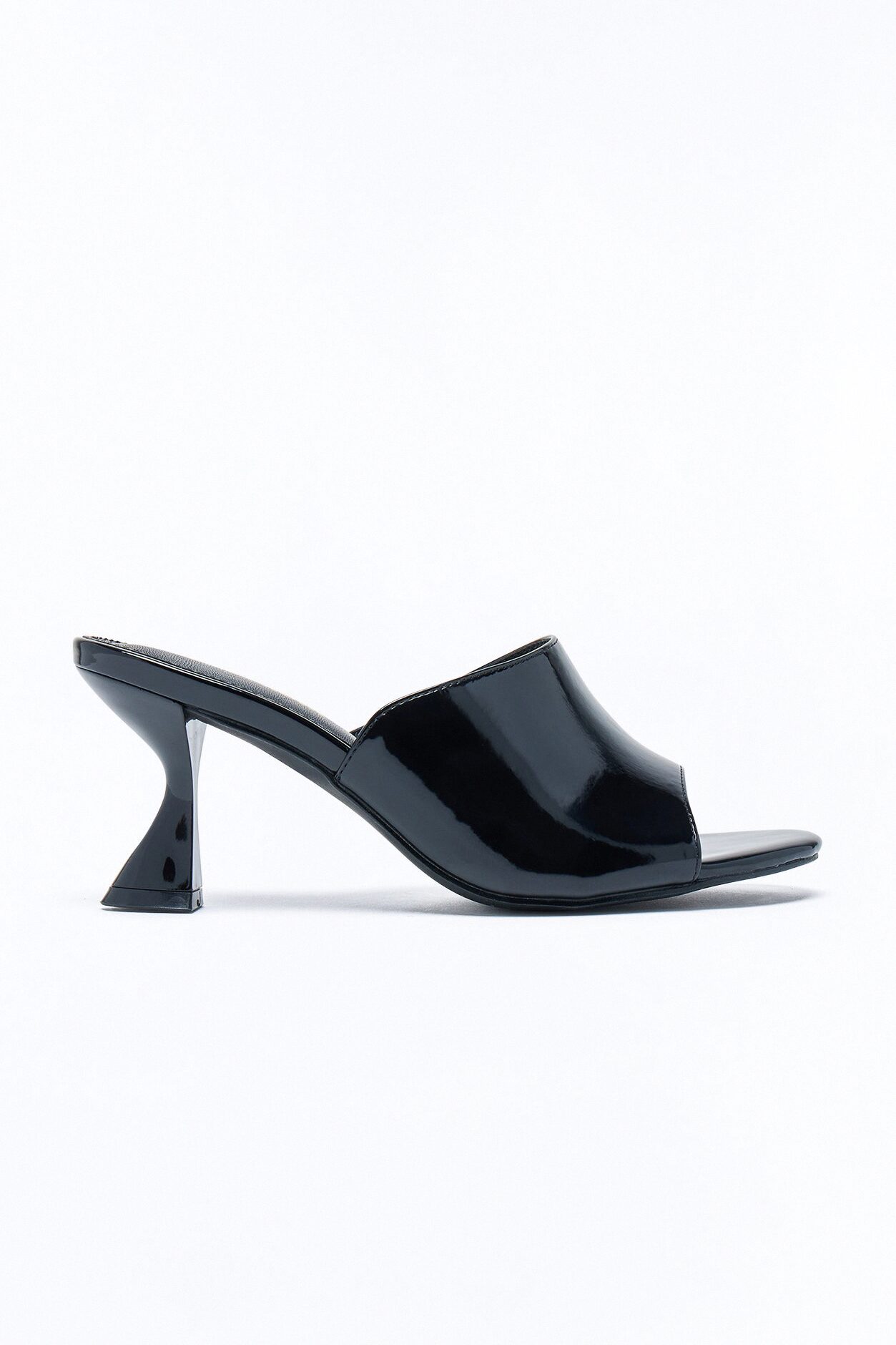 Fiora Patent Heels - Black