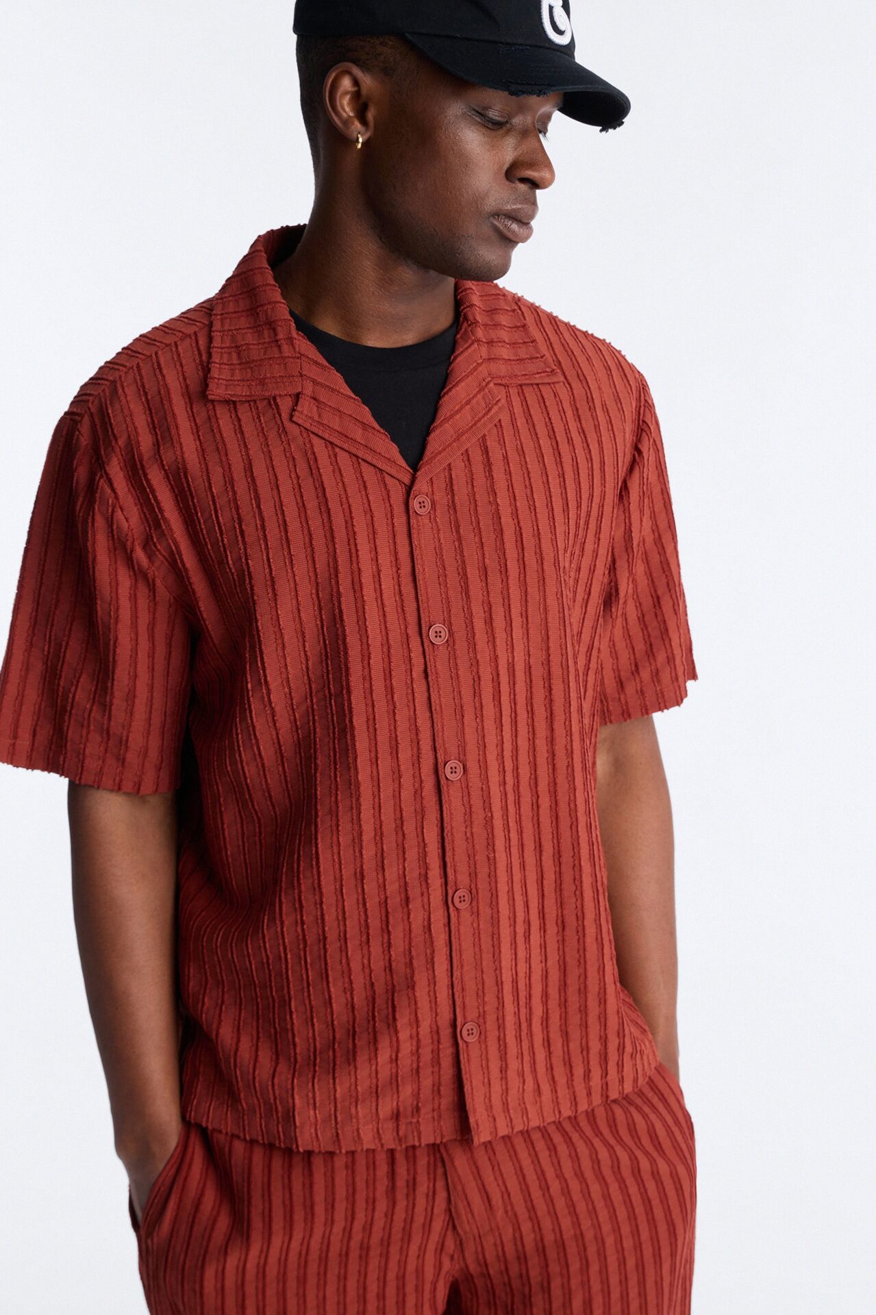 Relaxed Aegean Pleat Cuban Collar Button Up - Rust