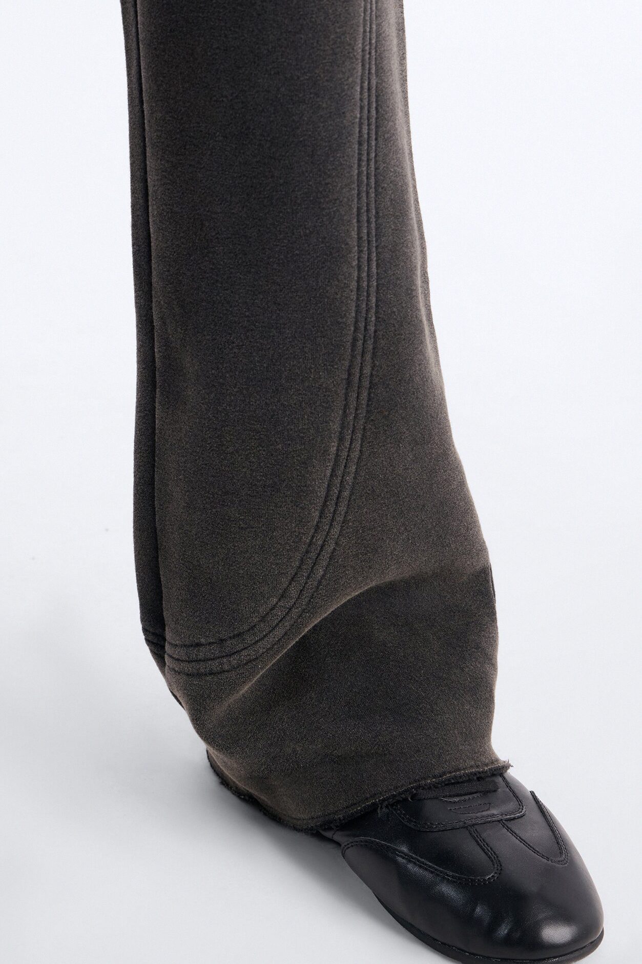 Washed Raw Edge Flare Sweatpant - Black Wash