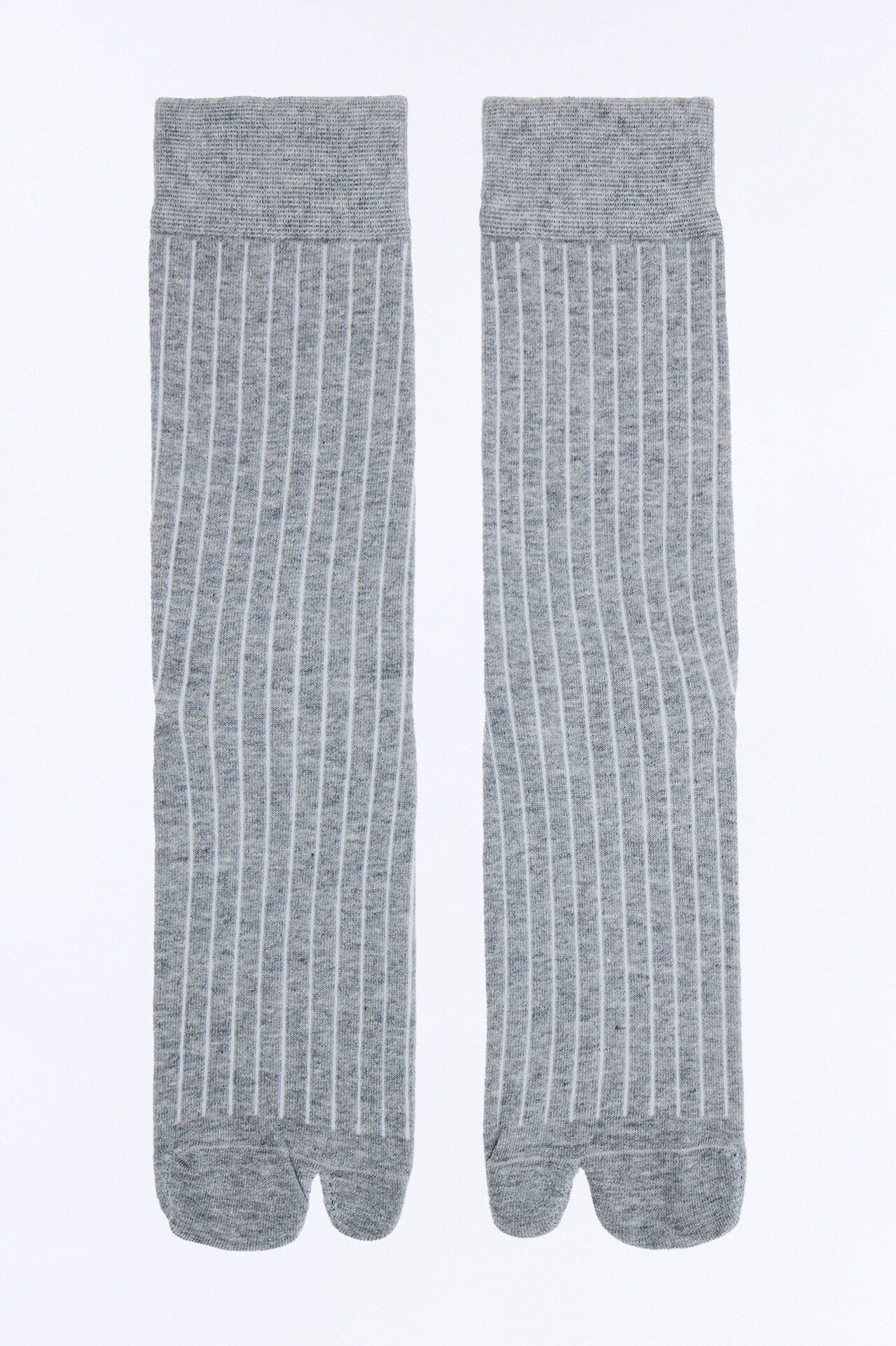 Split Toe Tabi Crew Socks - Grey