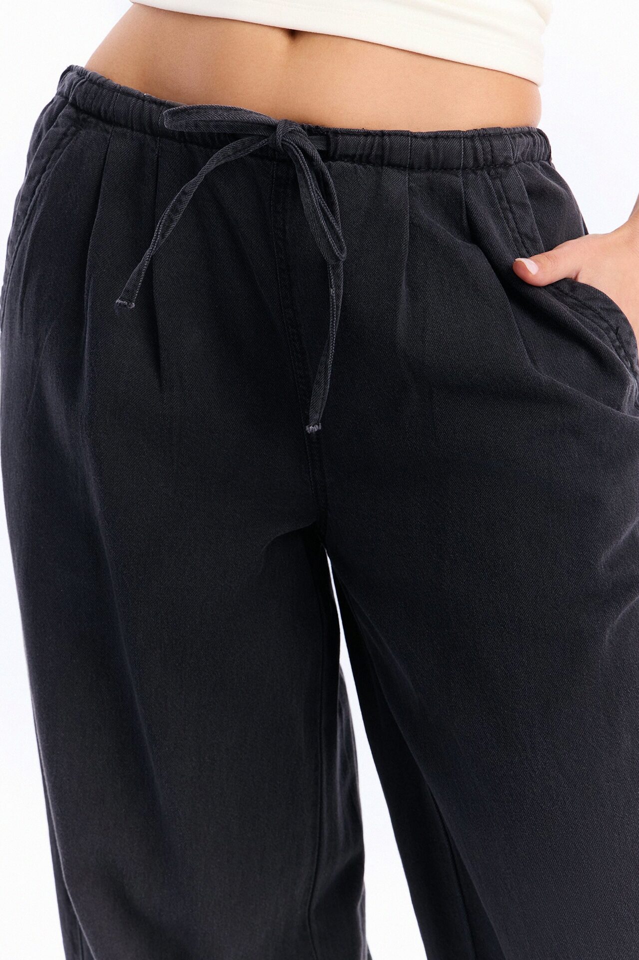 Baeside Tie Waist Wide Leg Jeans - Black