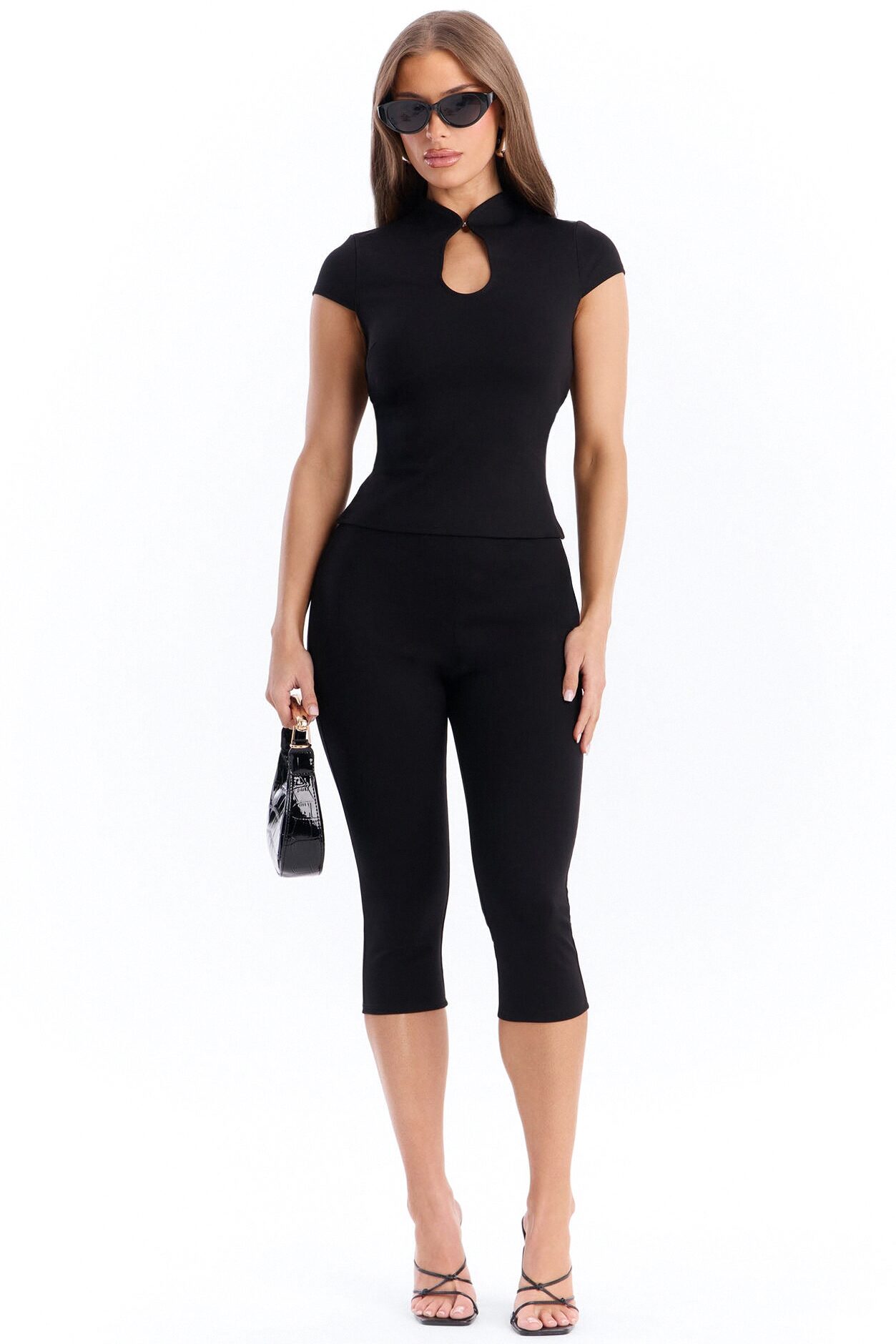Sienna Keyhole Capri Set - Black