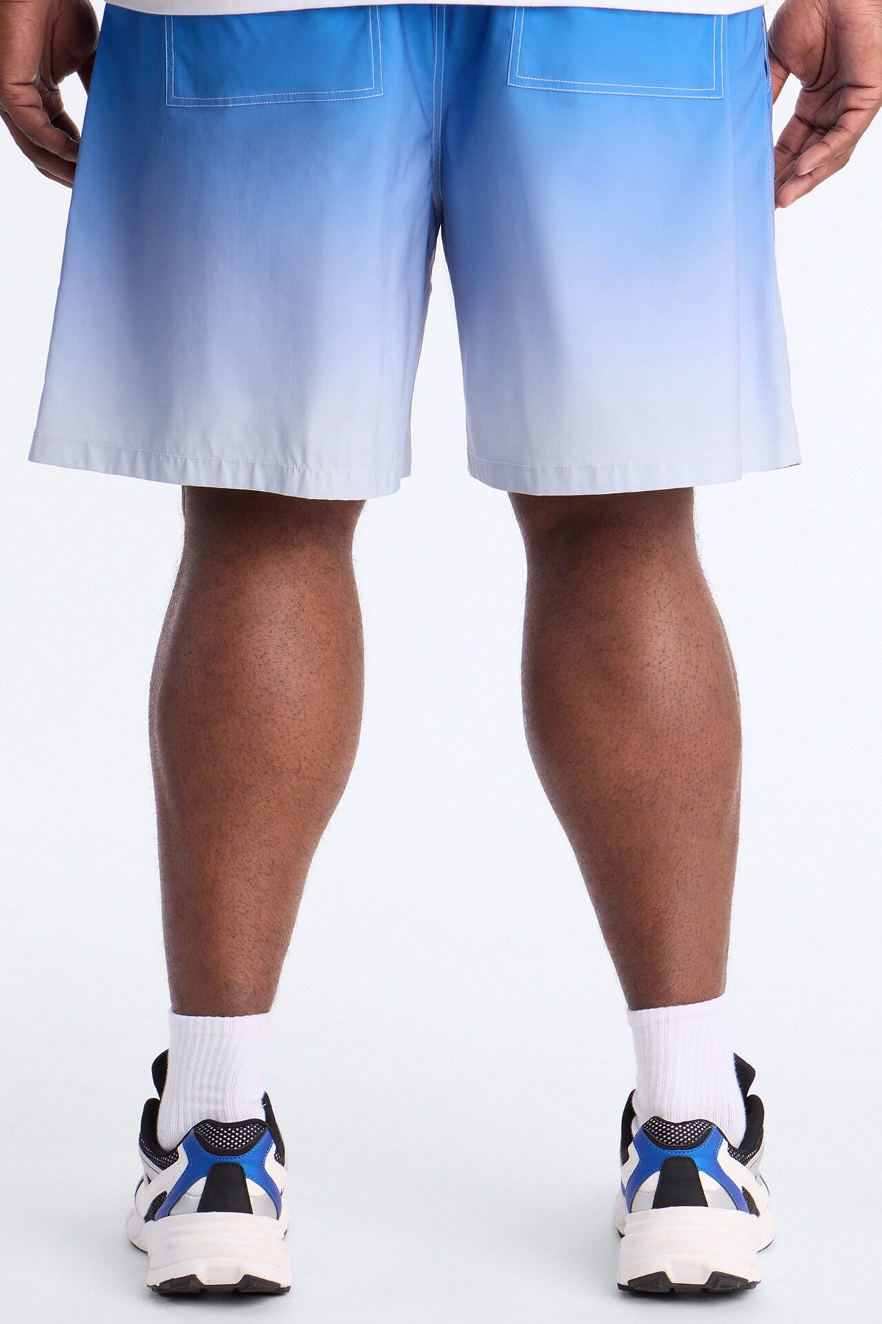 Relaxed Fade Away Ombre Short - Blue