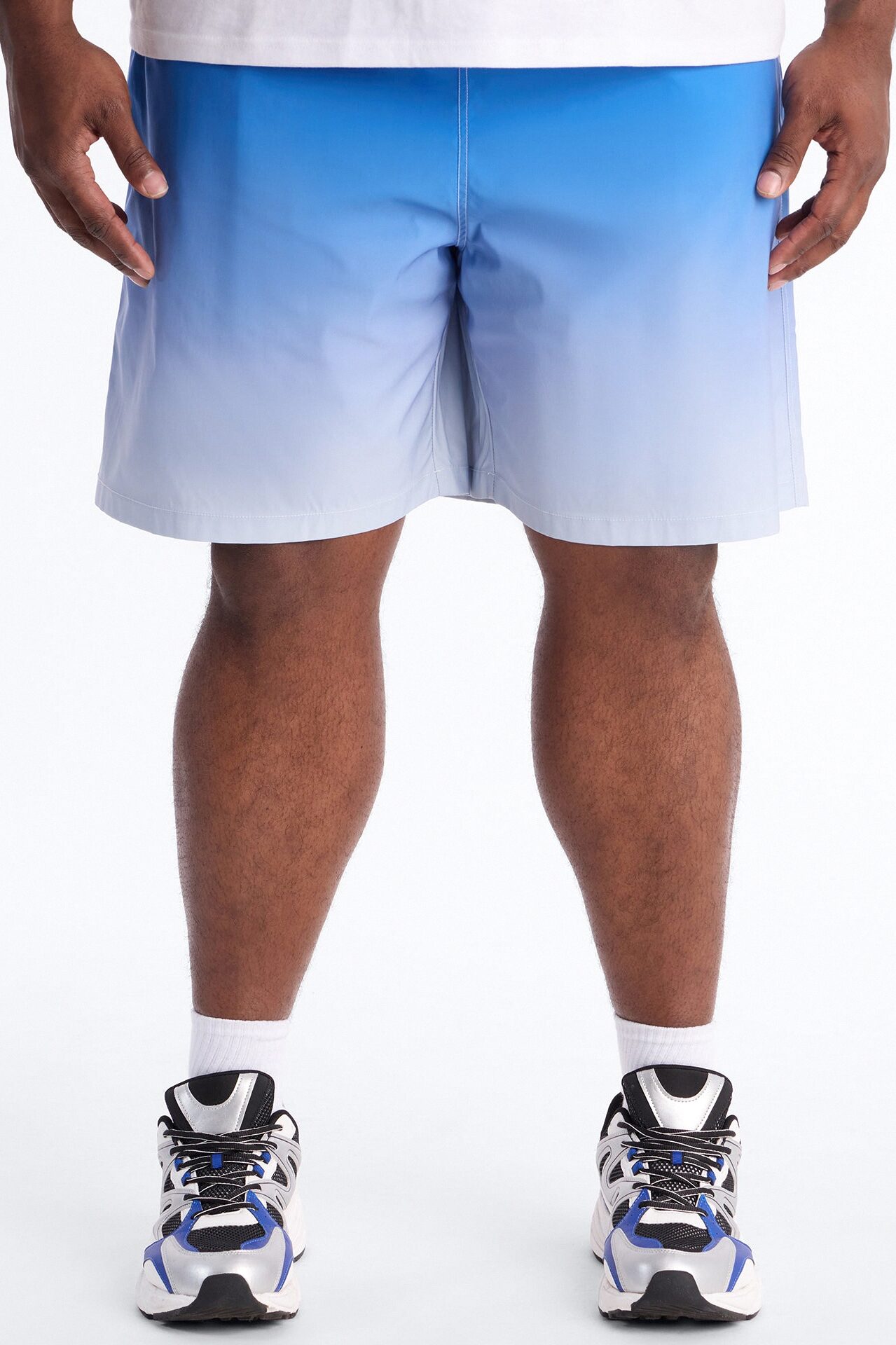 Relaxed Fade Away Ombre Short - Blue