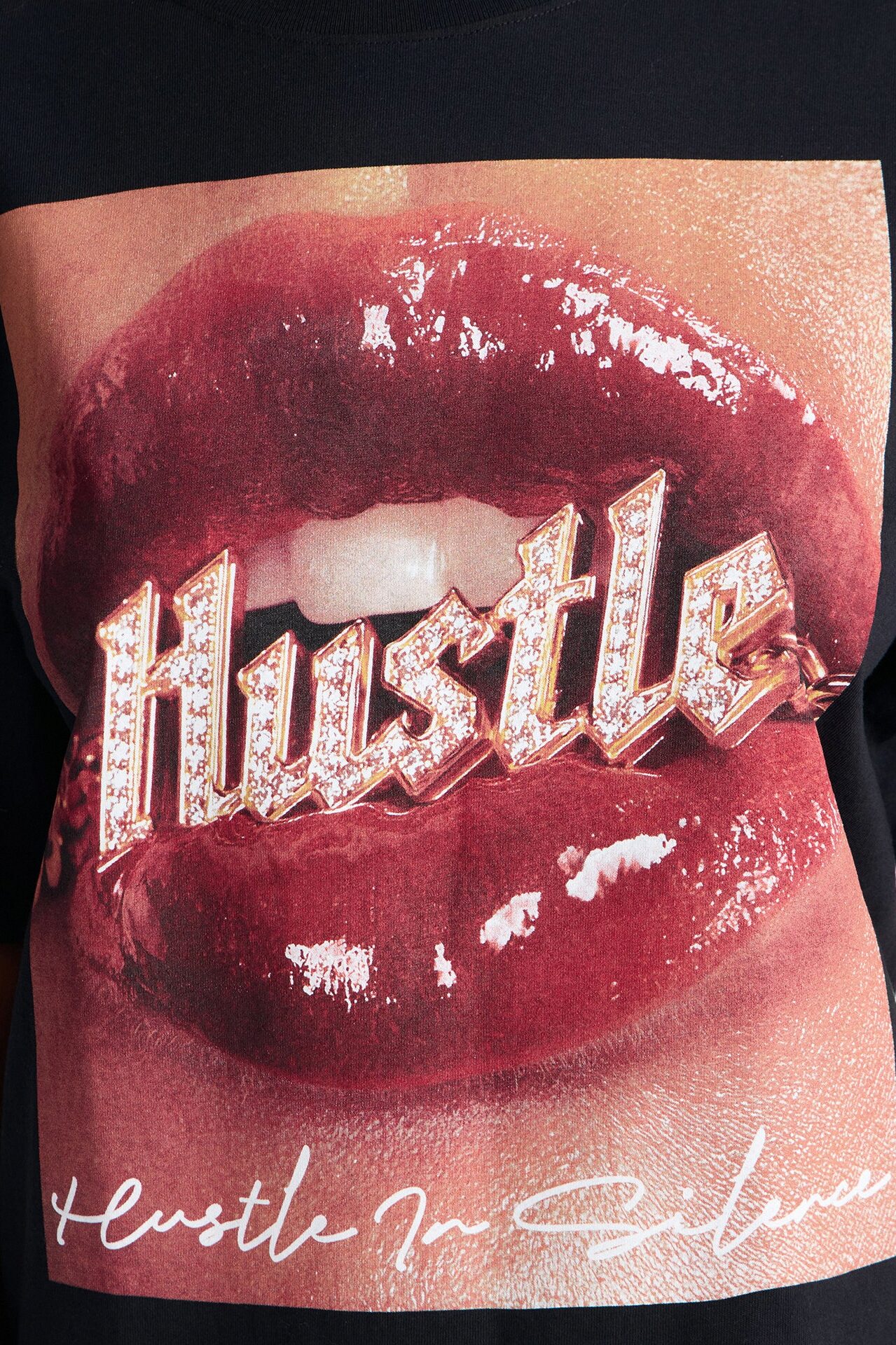 Hustle In Silence Tee - Black