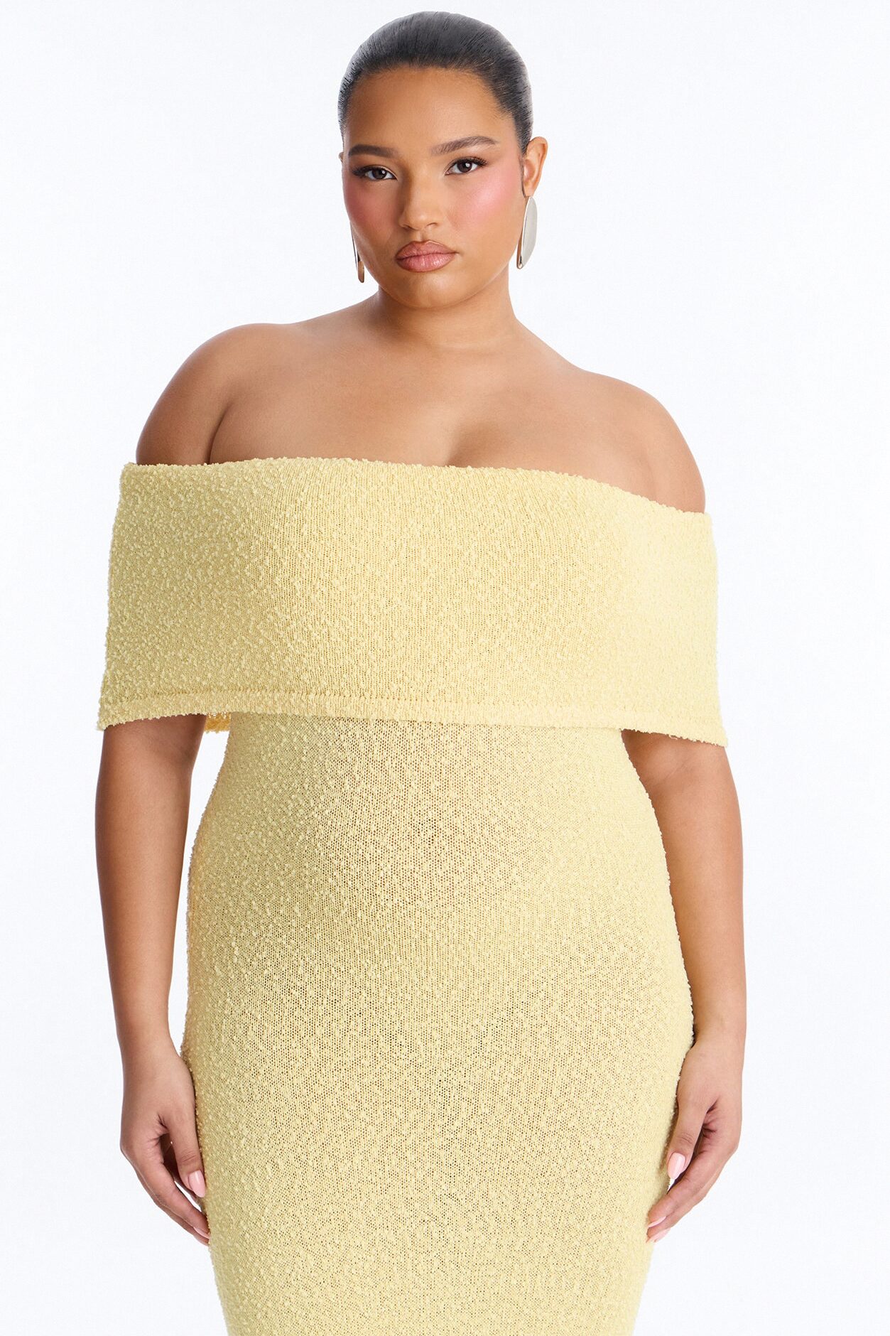 Effortless Edge Sweater Maxi Dress - Yellow