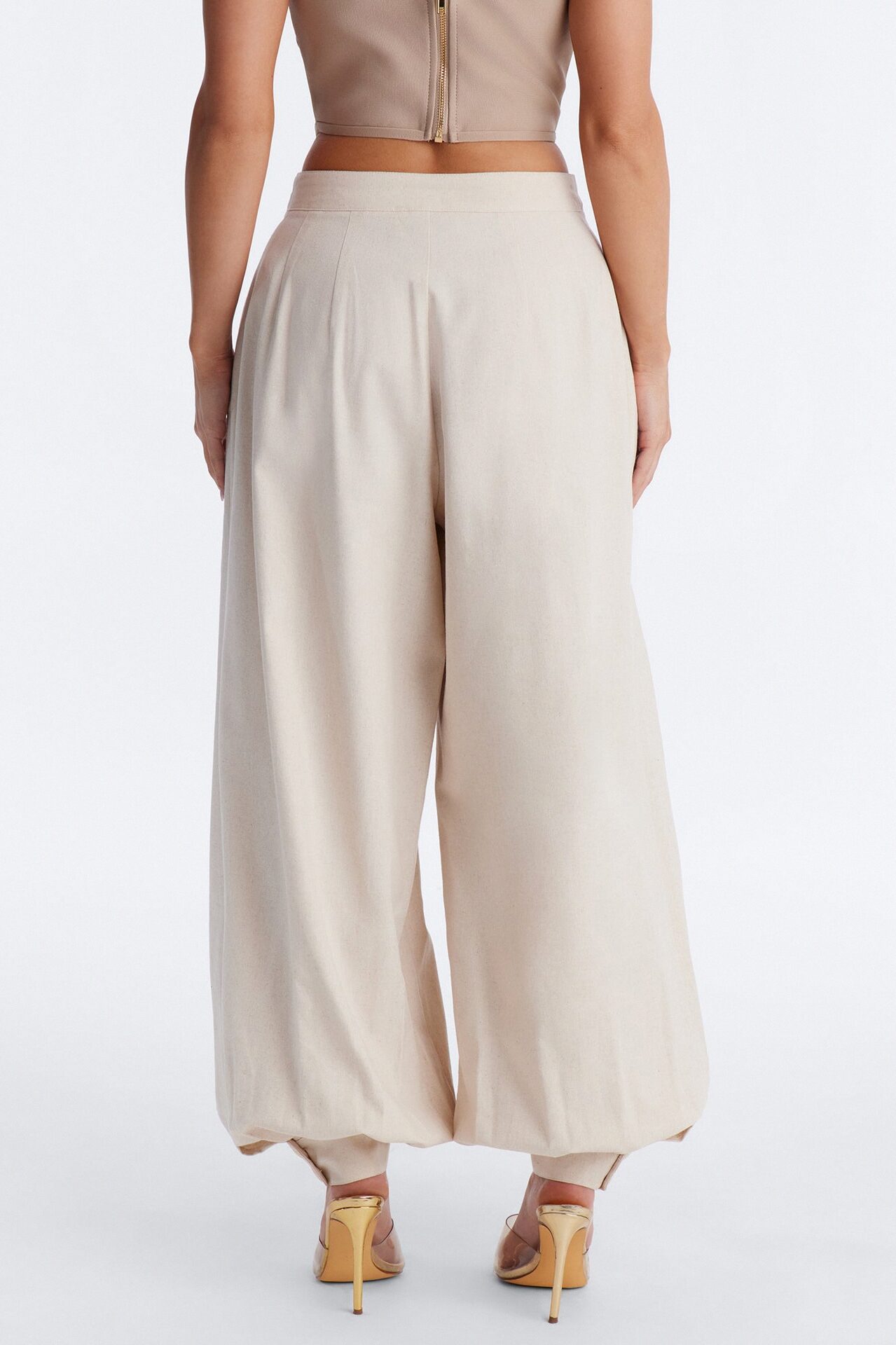 Samantha High Waisted Balloon Jogger Pant 30″ - Natural