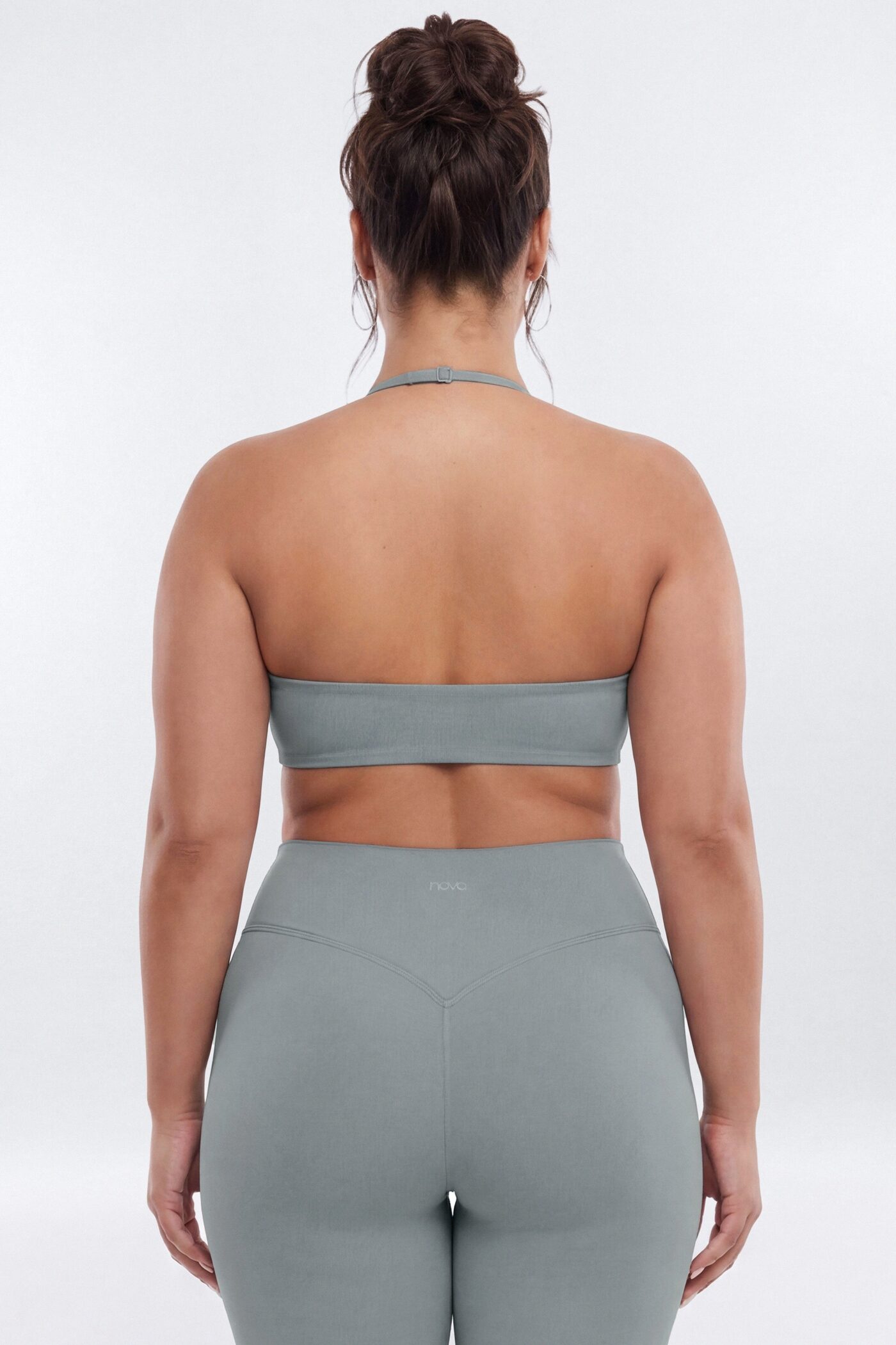 AirSculpt™ Scoop Halter Sports Bra - Steel