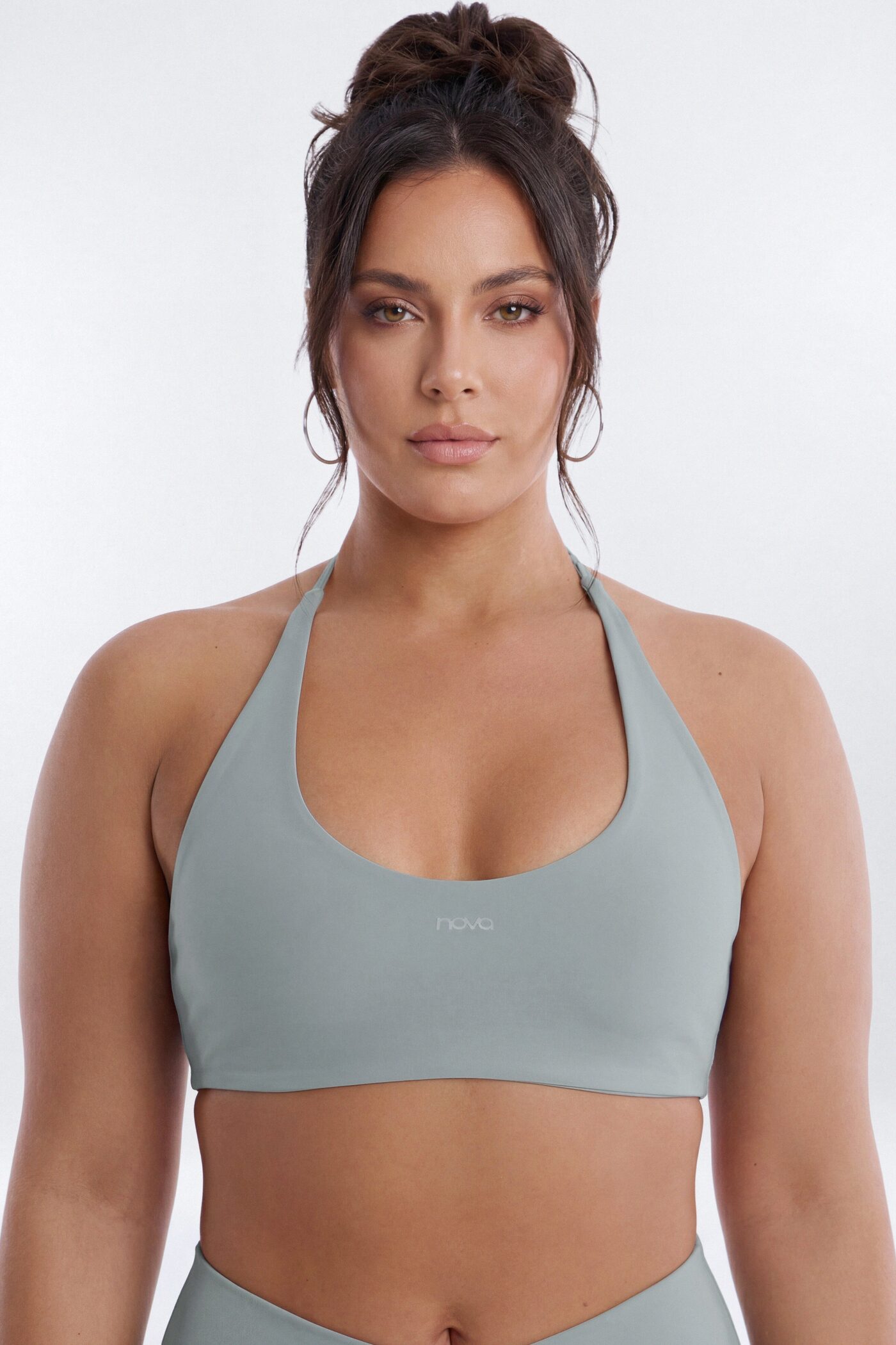 AirSculpt™ Scoop Halter Sports Bra - Steel