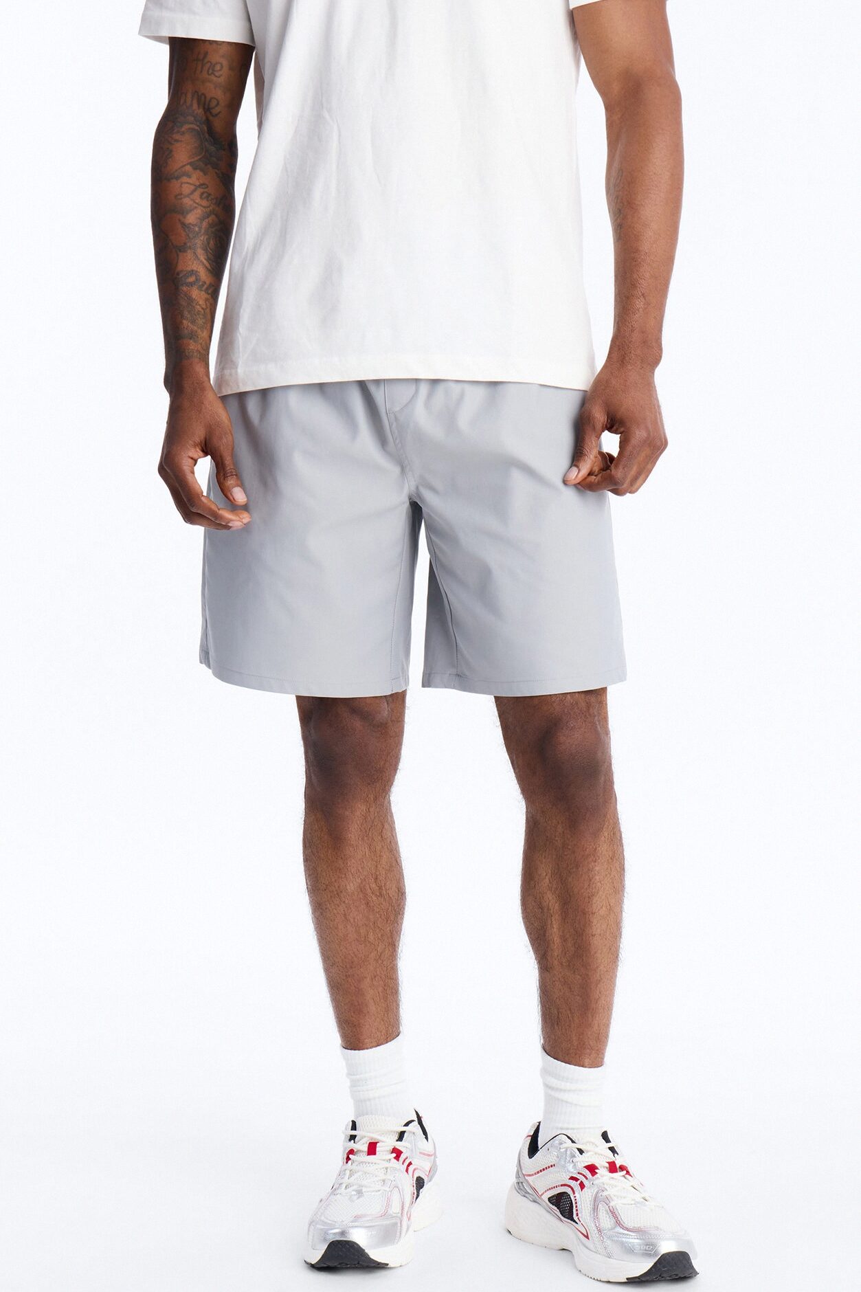 Relaxed City Relay Short - Grey