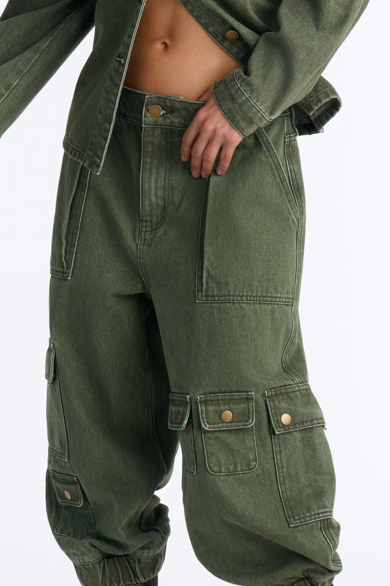 First Ranker Capri Cargo Jogger Jeans - Olive