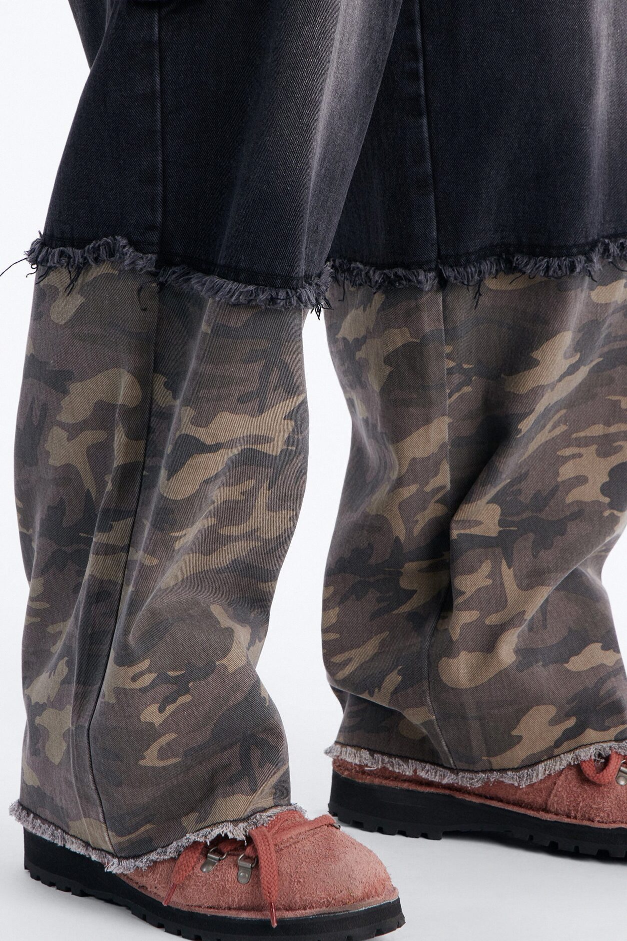 Baggy Safari Split Cargo Jean - Black Wash